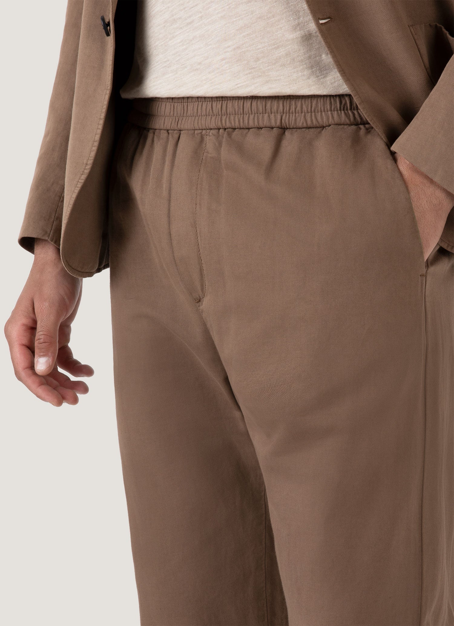 Men's Cotton Linen Drawstring Trouser in Dark Tan - Image 6