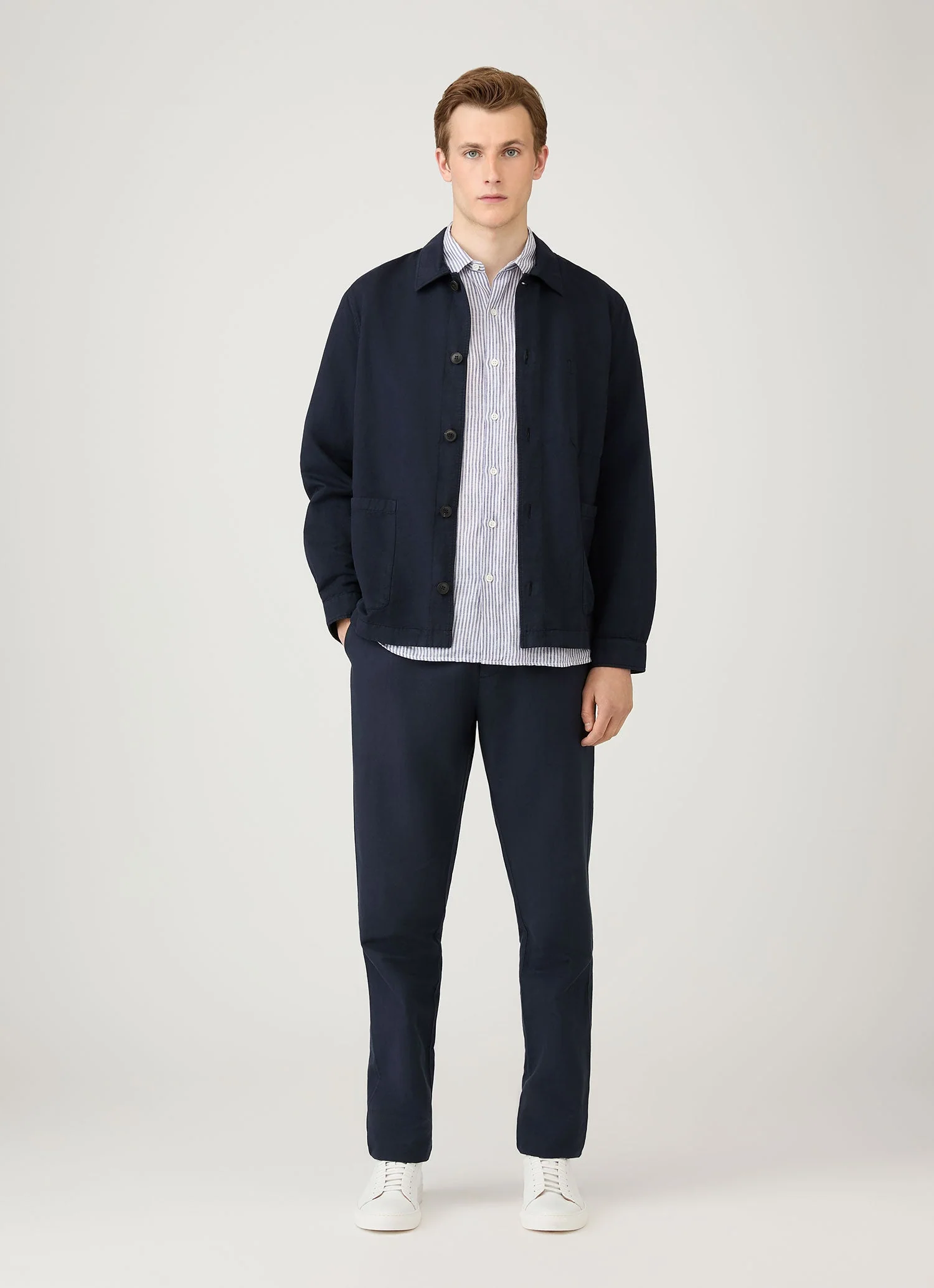 Men's Short Sleeve Linen Shirt in Navy/White - Image 3