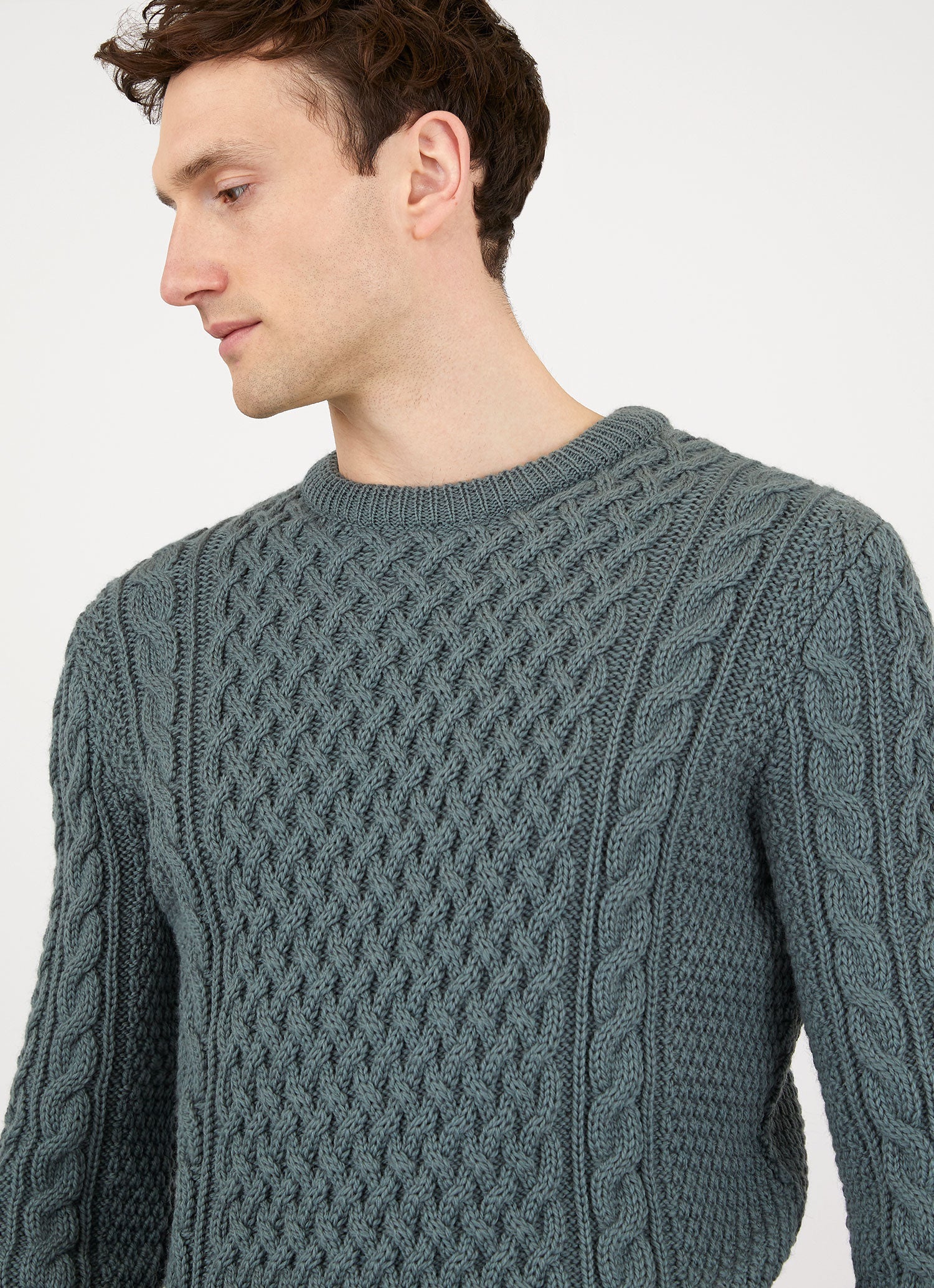 Men's Merino Cable Jumper in Dove Grey - Image 5