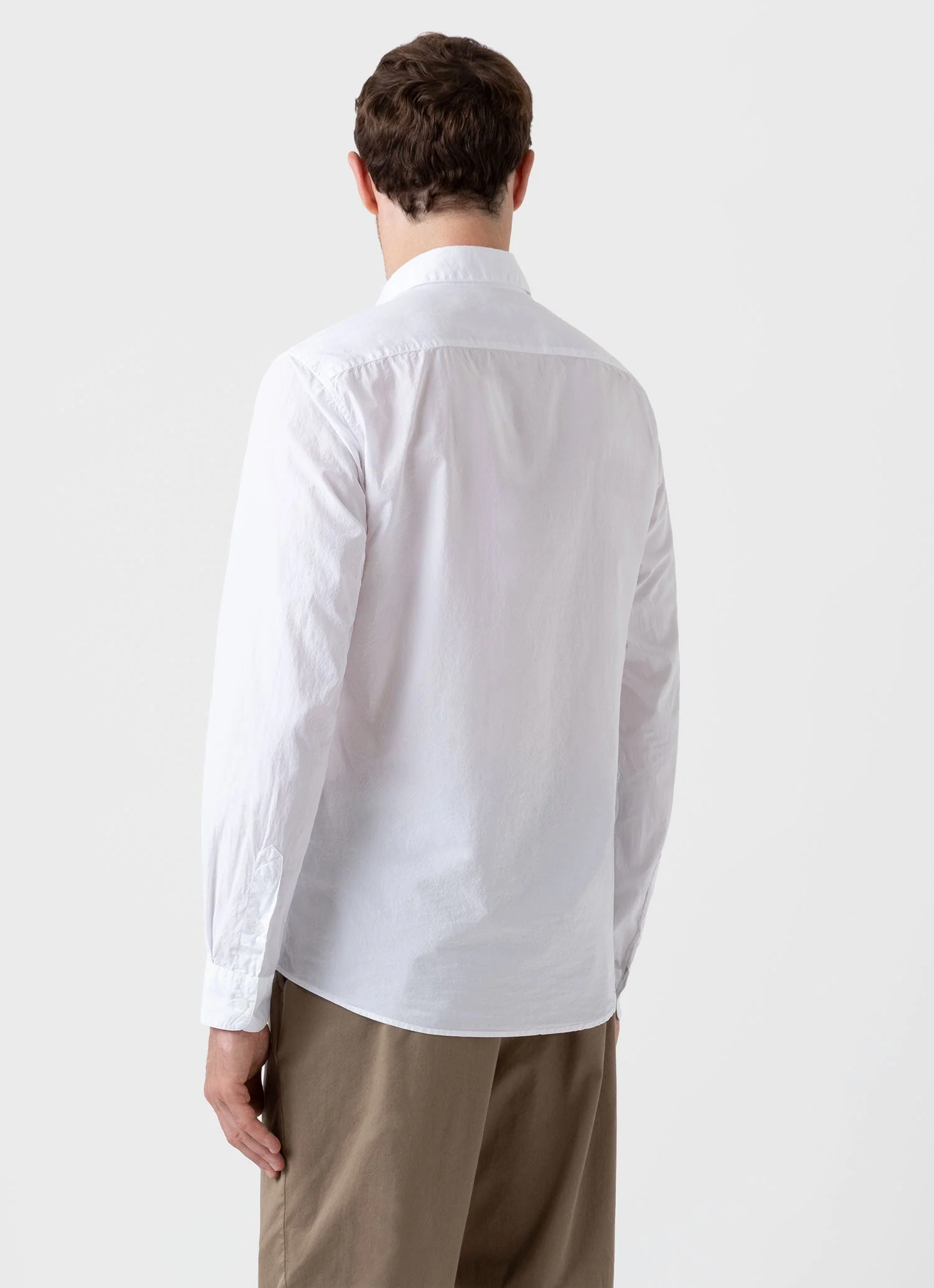 Men's Lightweight Poplin Shirt in White - Image 4