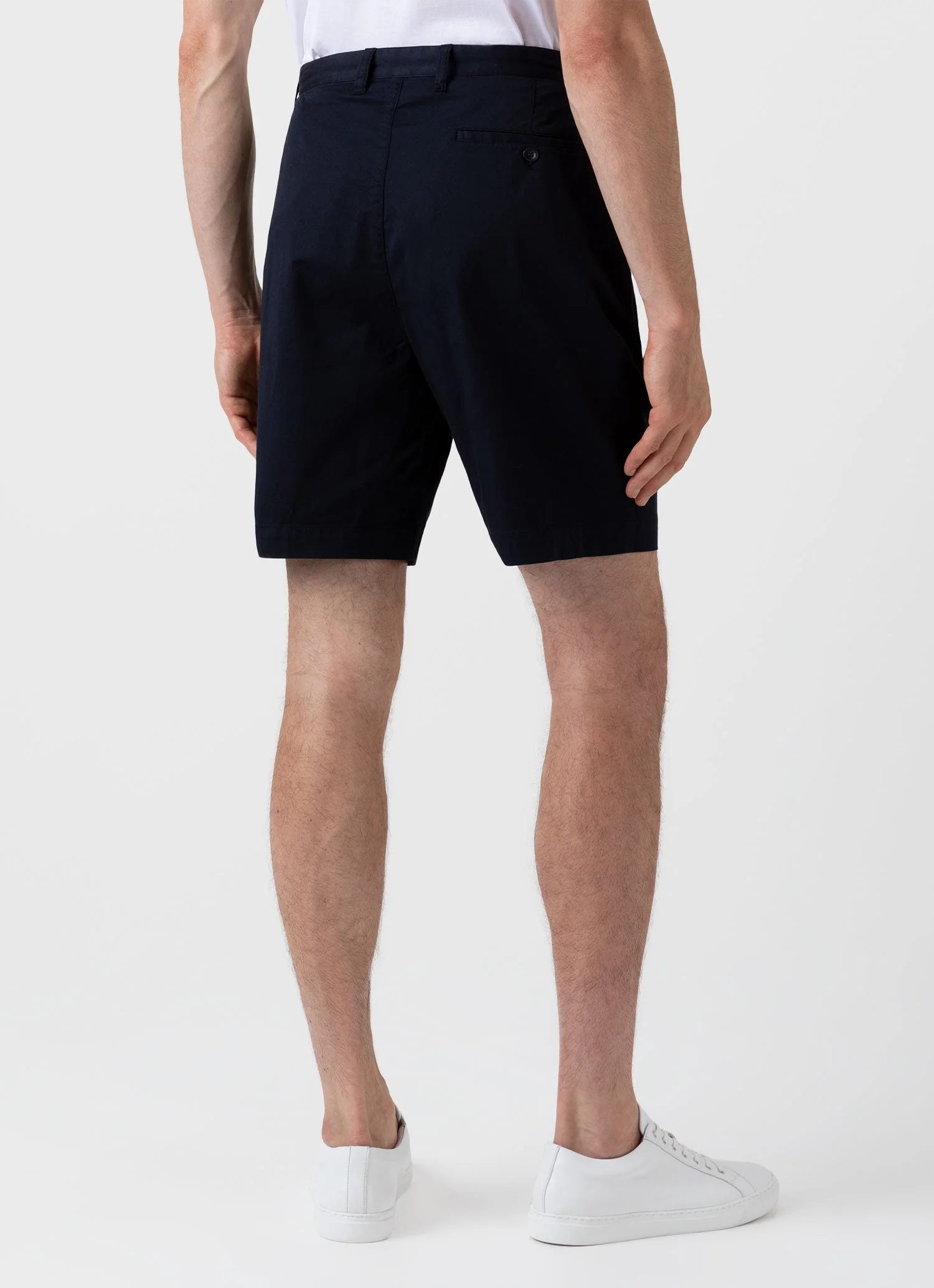 Men's Pleated Twill Short in Navy - Image 4