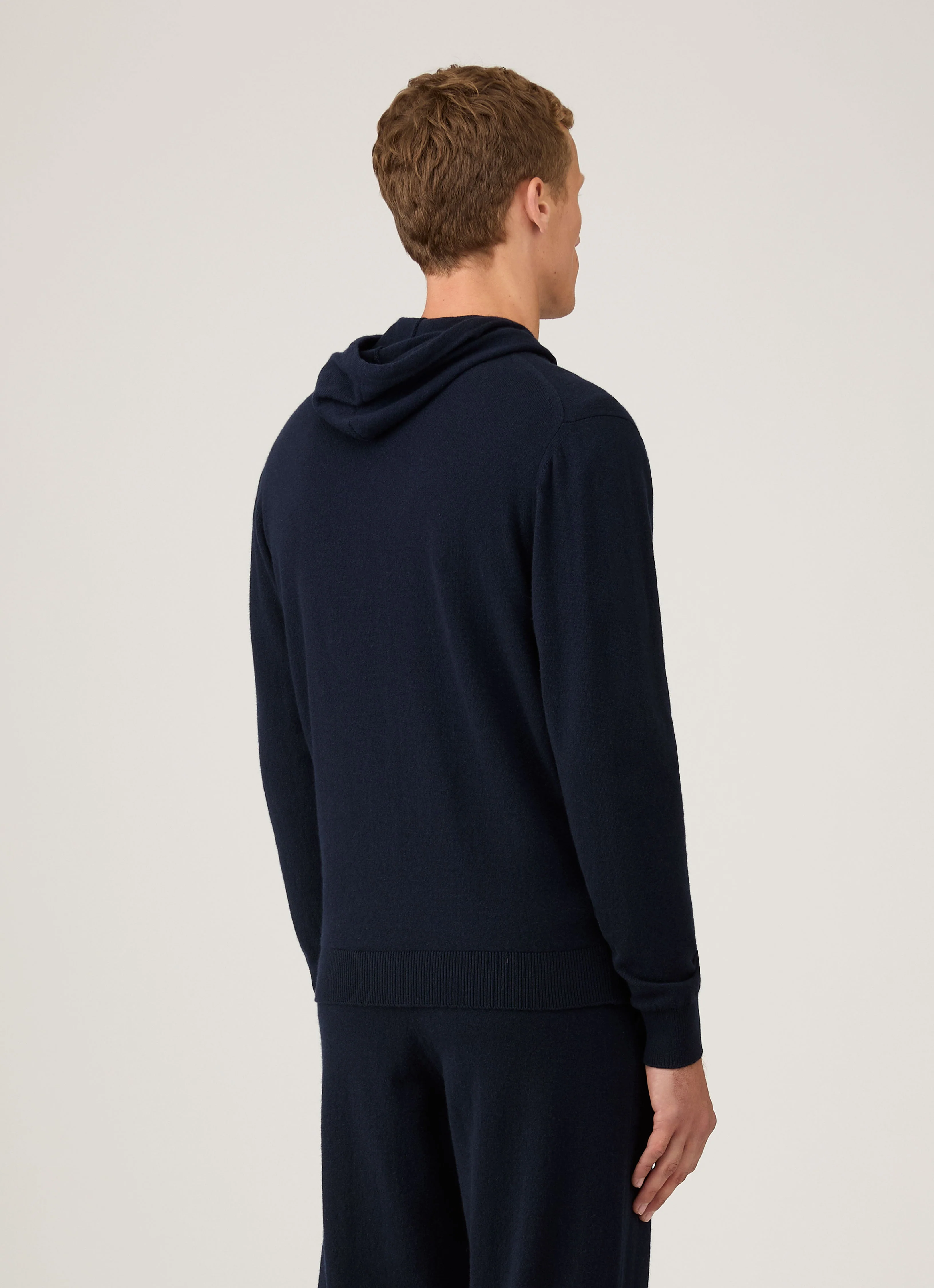 Men's Cashmere Zip Hoodie in Navy - Image 4