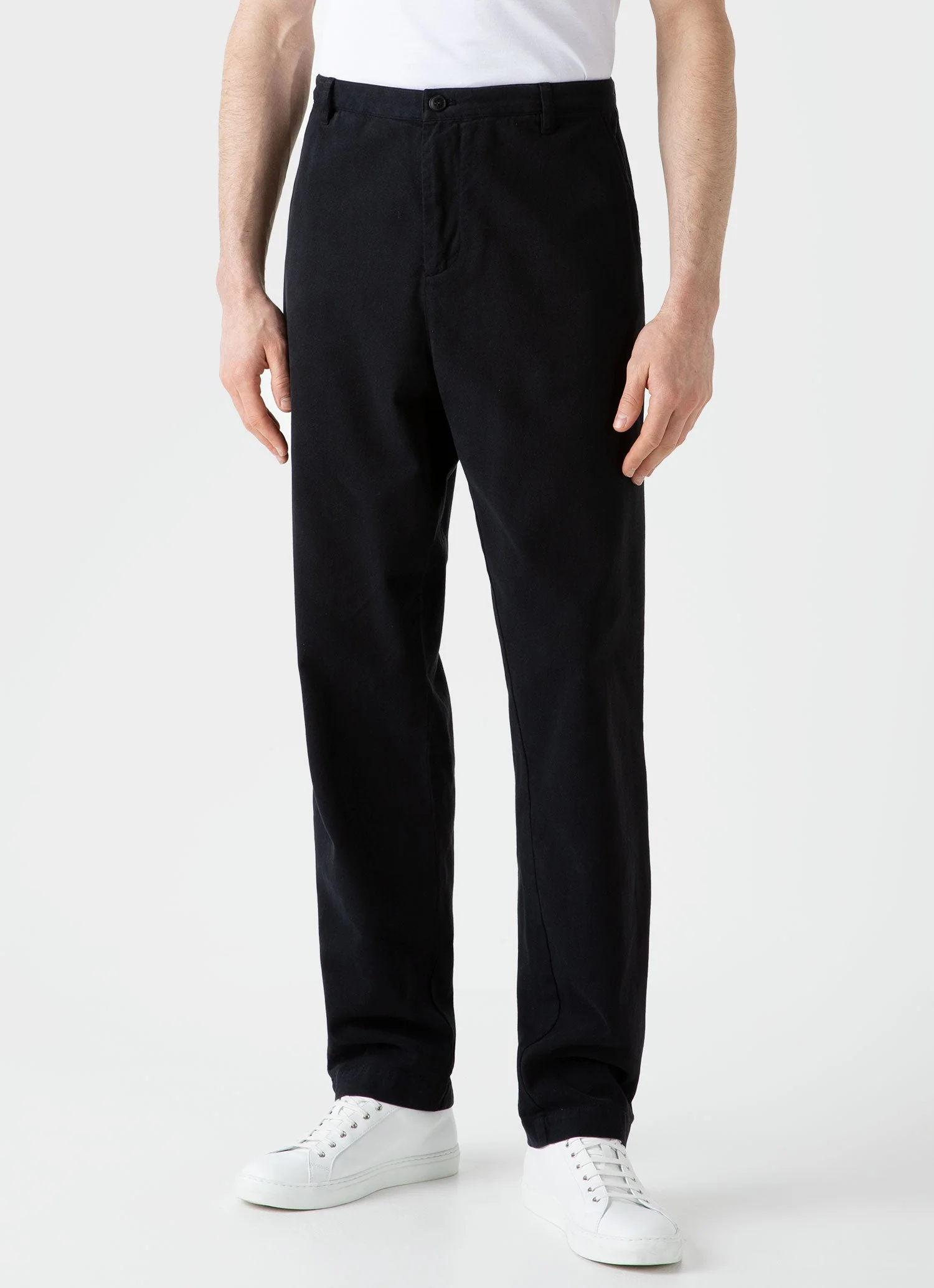 Men's Brushed Cotton Chore Trouser in Black - Image 3