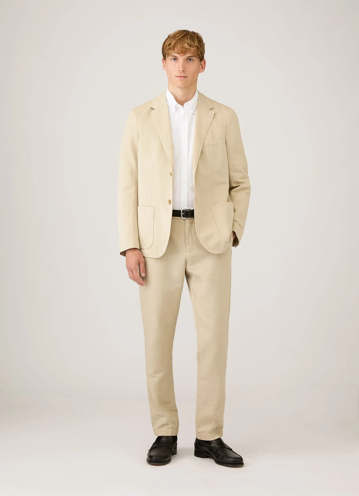 Men's Button Down Oxford Shirt in White - Image 3