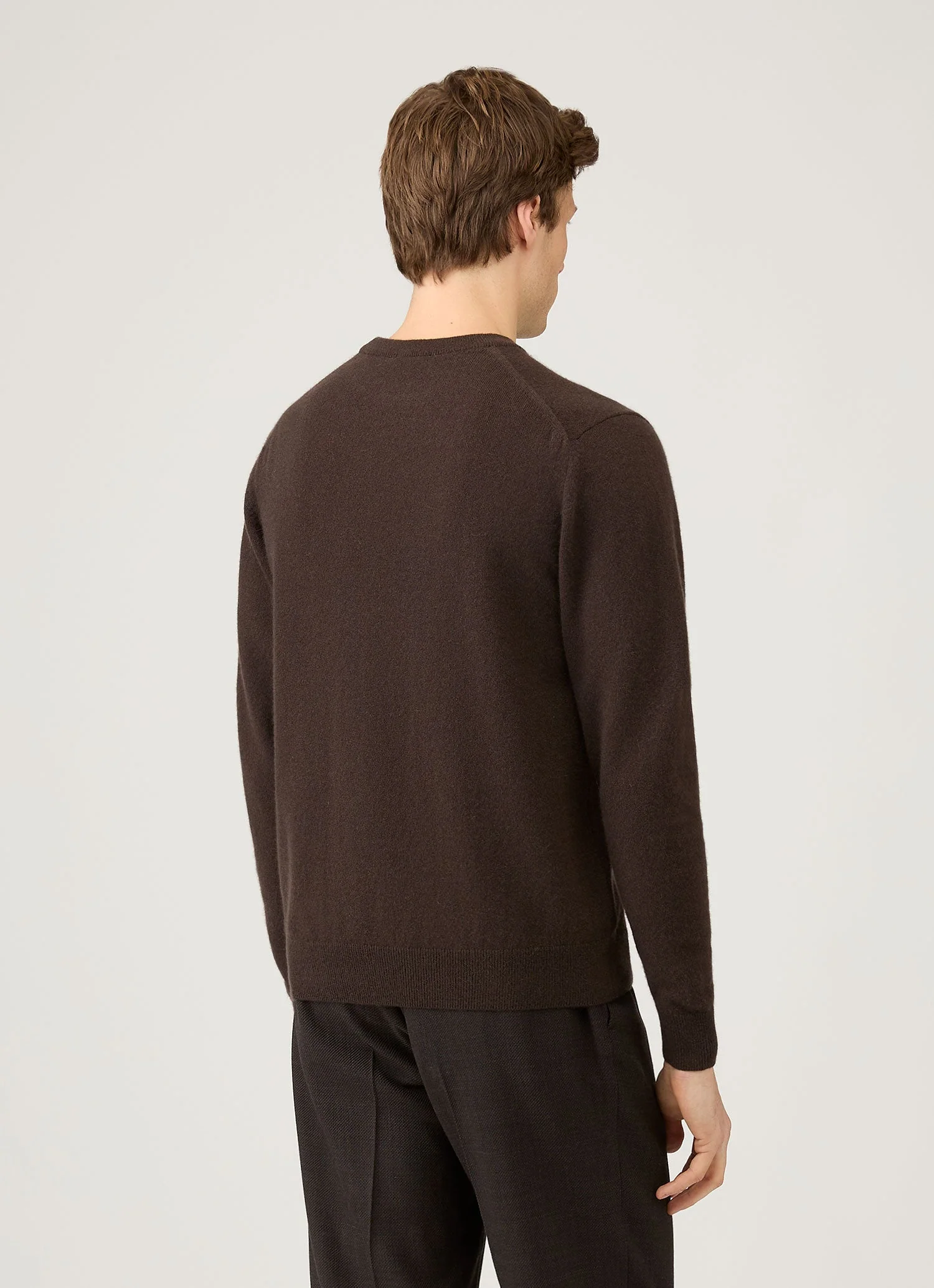Men's Cashmere Crew Neck Jumper in Truffle - Image 5