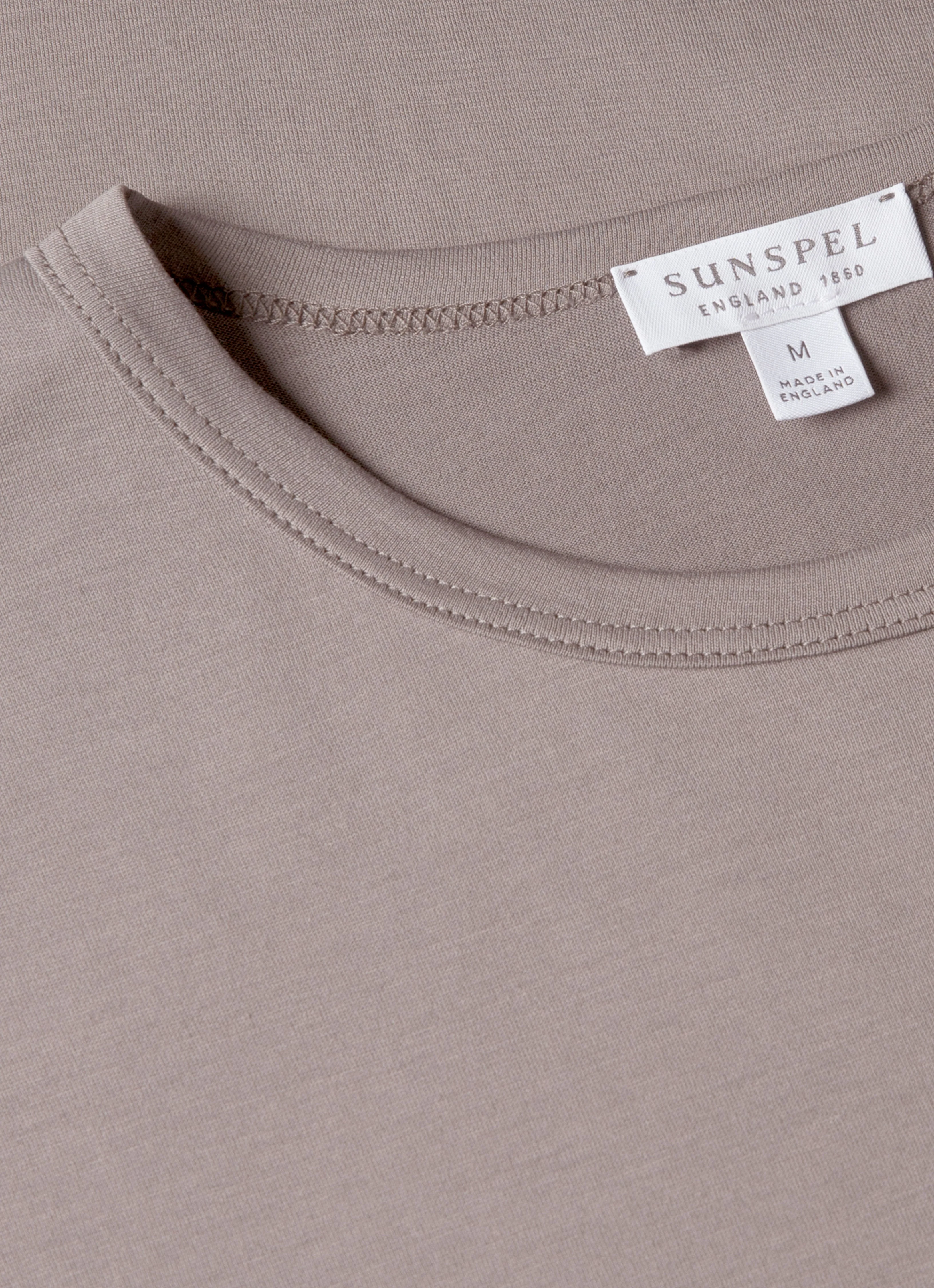Men's Classic T-shirt in Iron Grey - Image 4