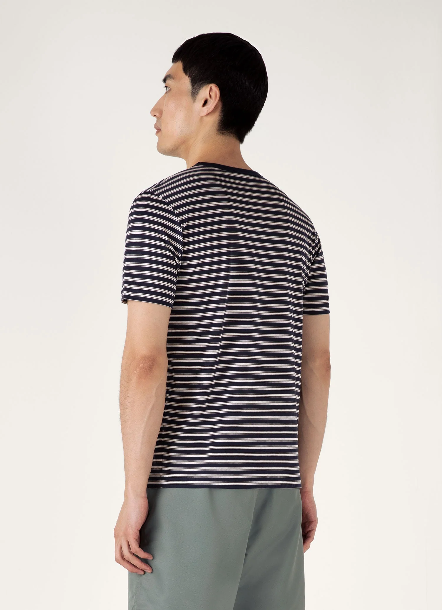 Men's Classic T-shirt in Navy/Undyed - Image 5