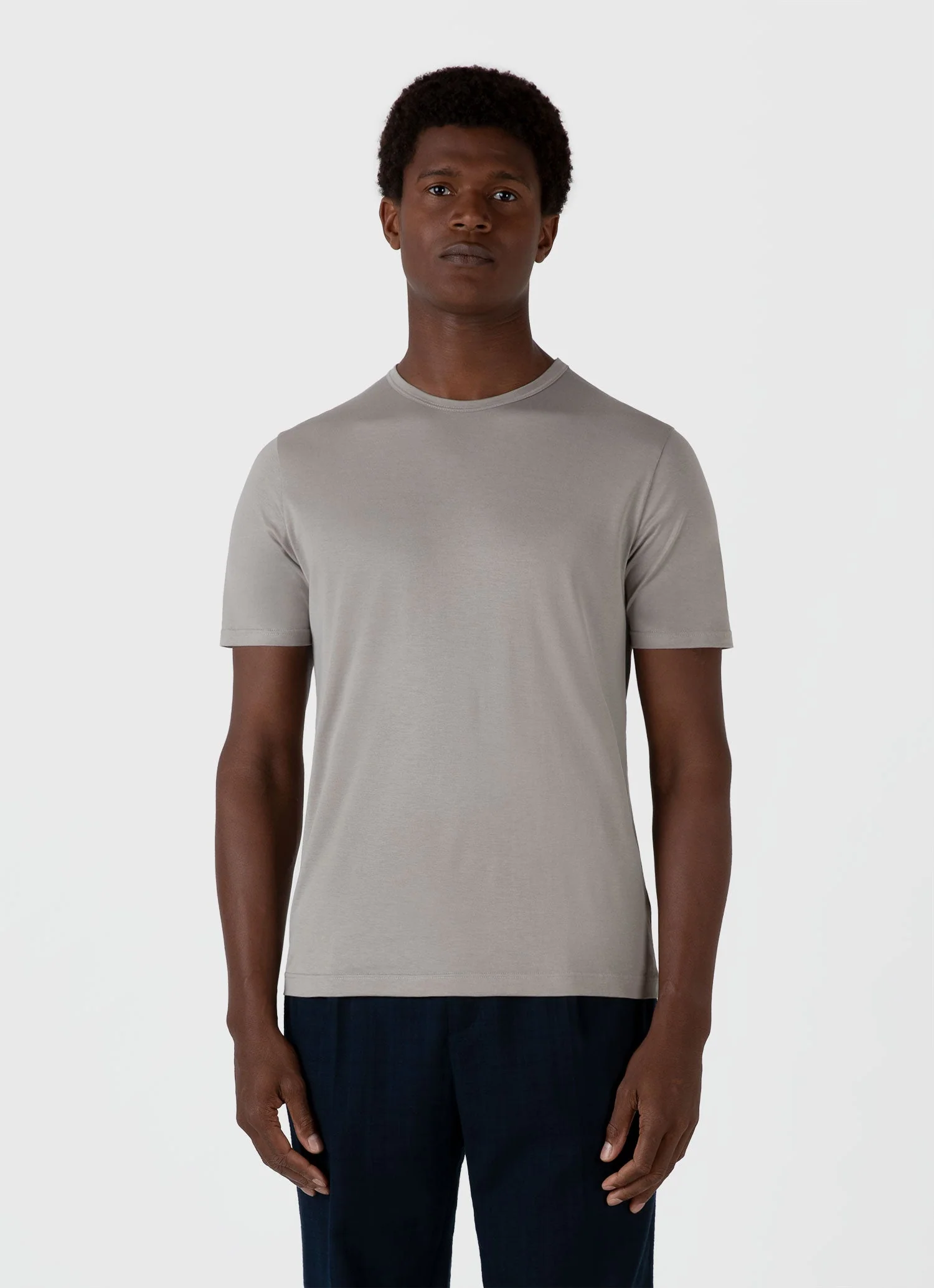 Men's Classic T-shirt in Pewter - Image 2