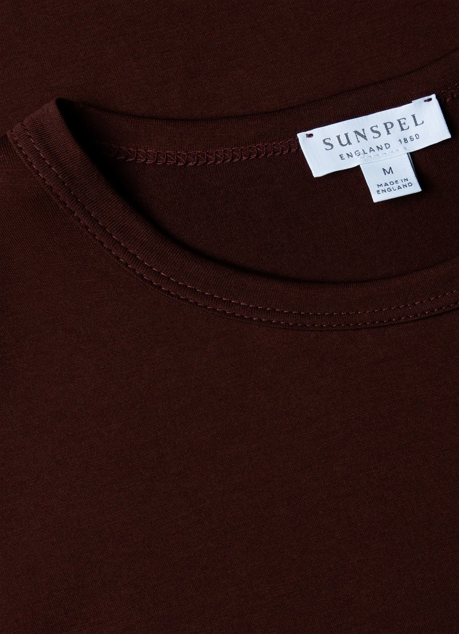 Men's Classic T-shirt in Raisin - Image 4