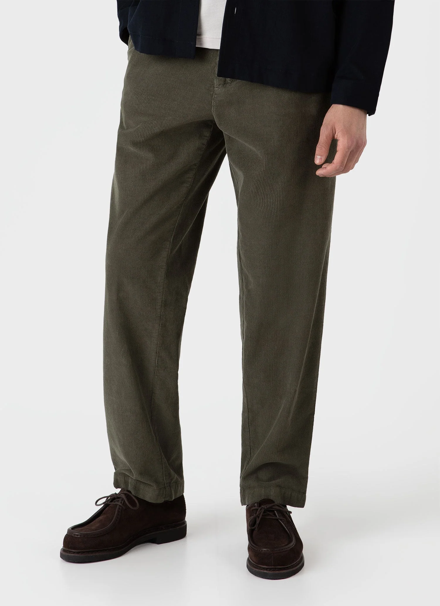 Men's Cord Chore Trouser in Khaki - Image 3