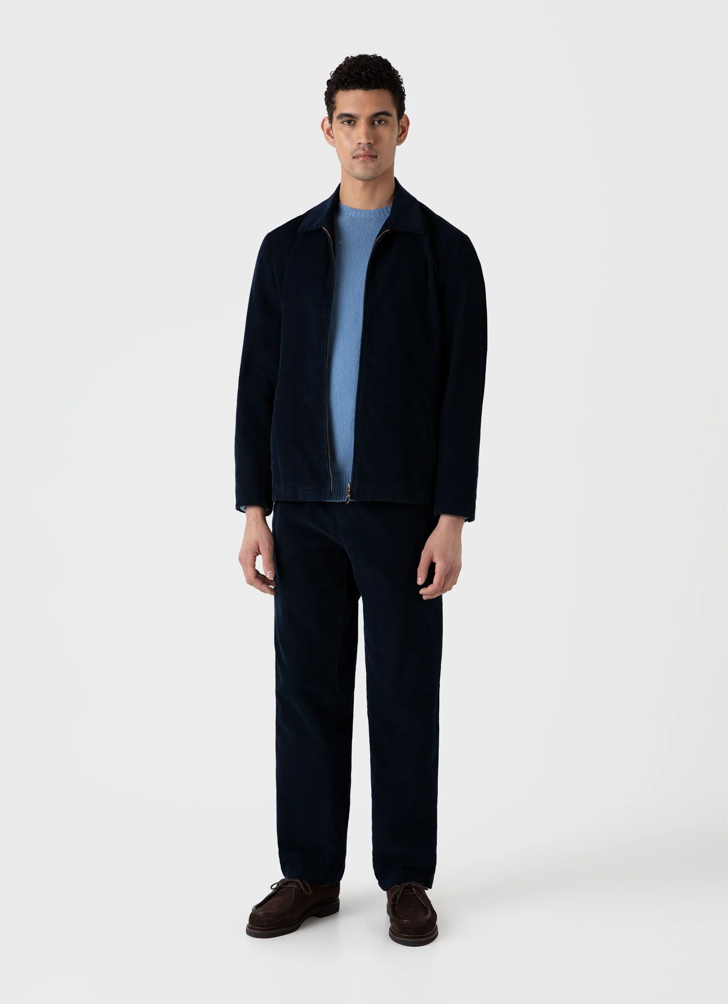 Men's Cord Chore Trouser in Navy - Image 2