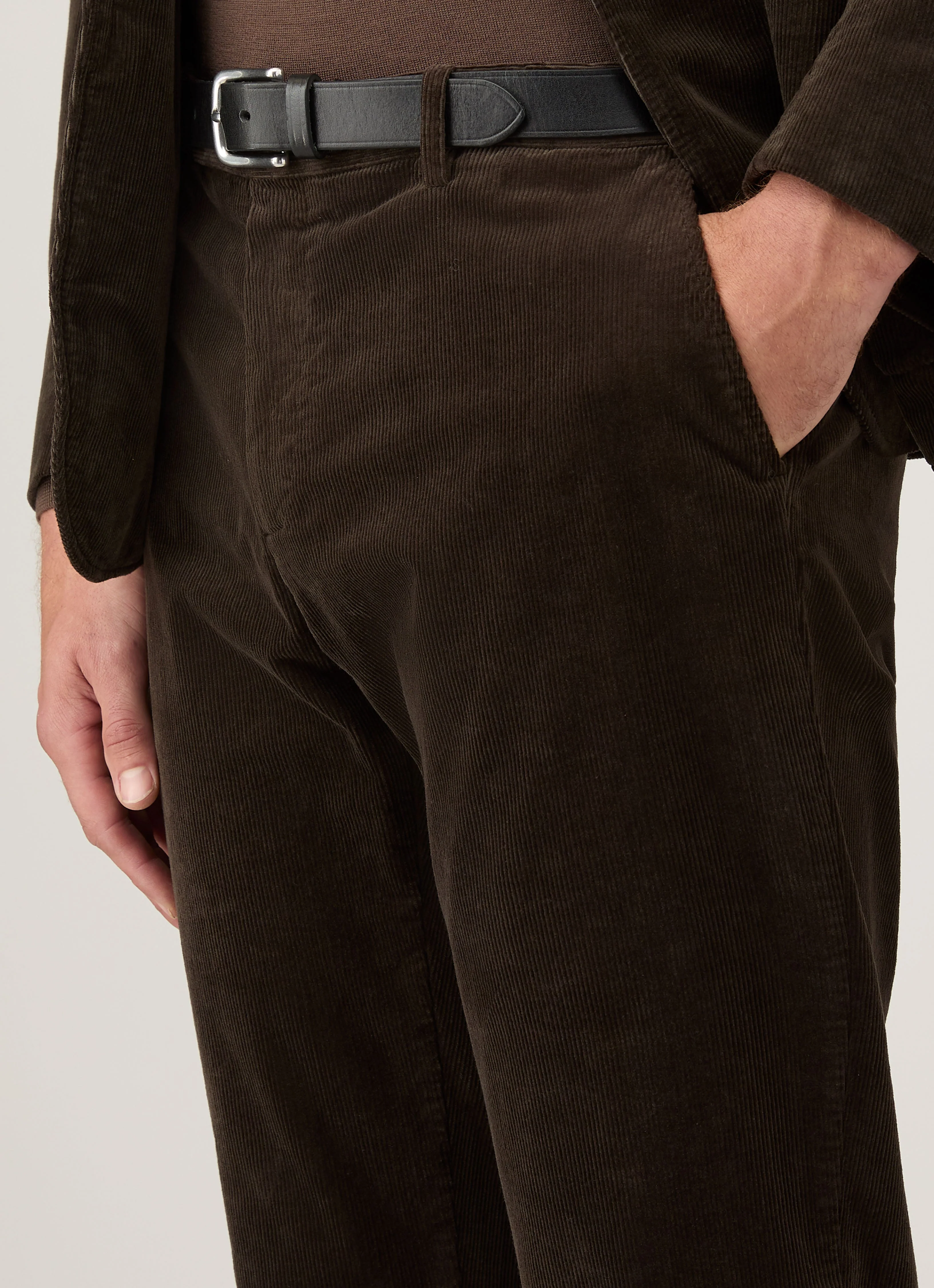 Men's Corduroy Trouser in Coffee - Image 6