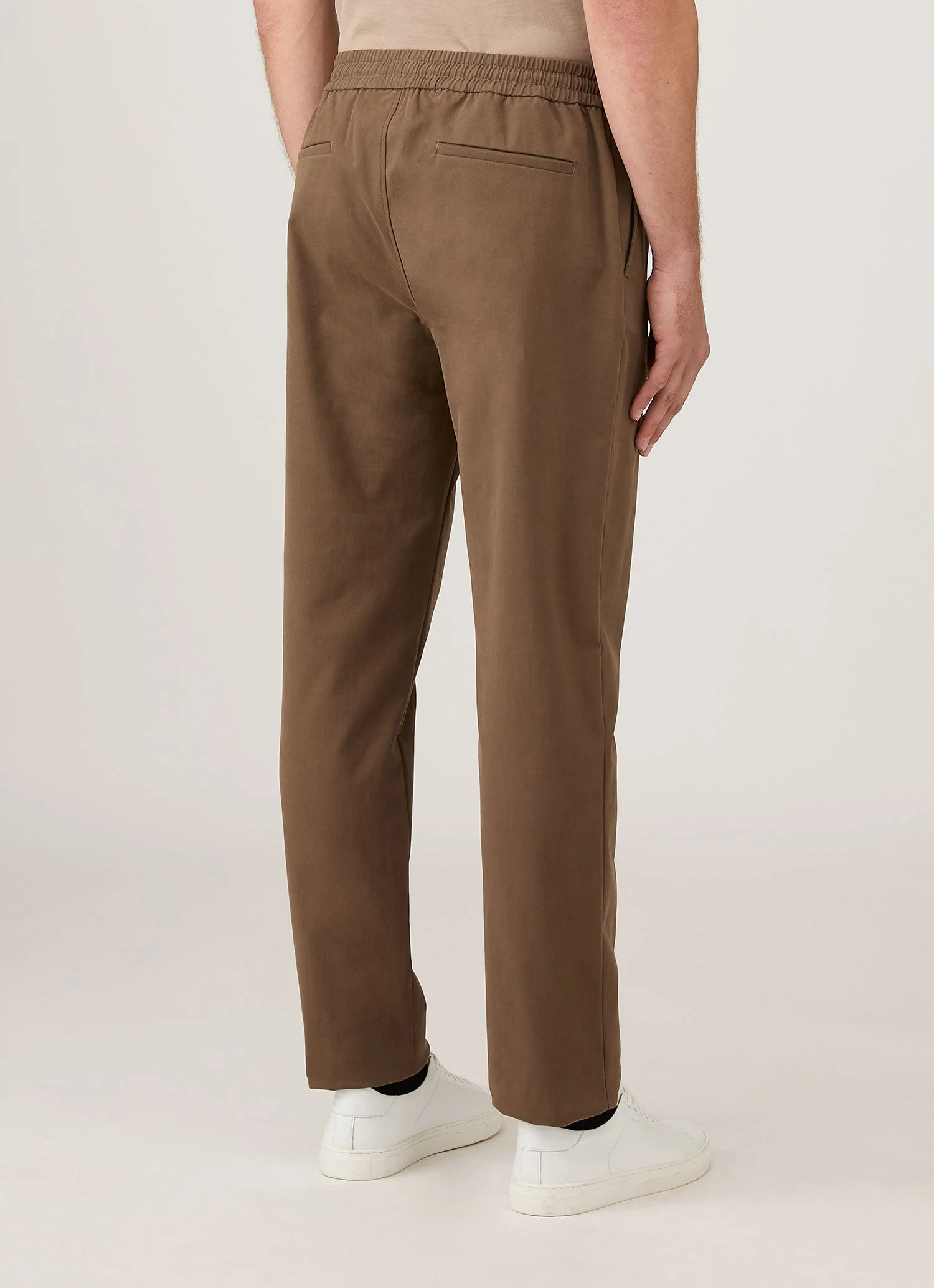 Men's Cotton Cashmere Drawstring Trouser in Dark Stone - Image 5