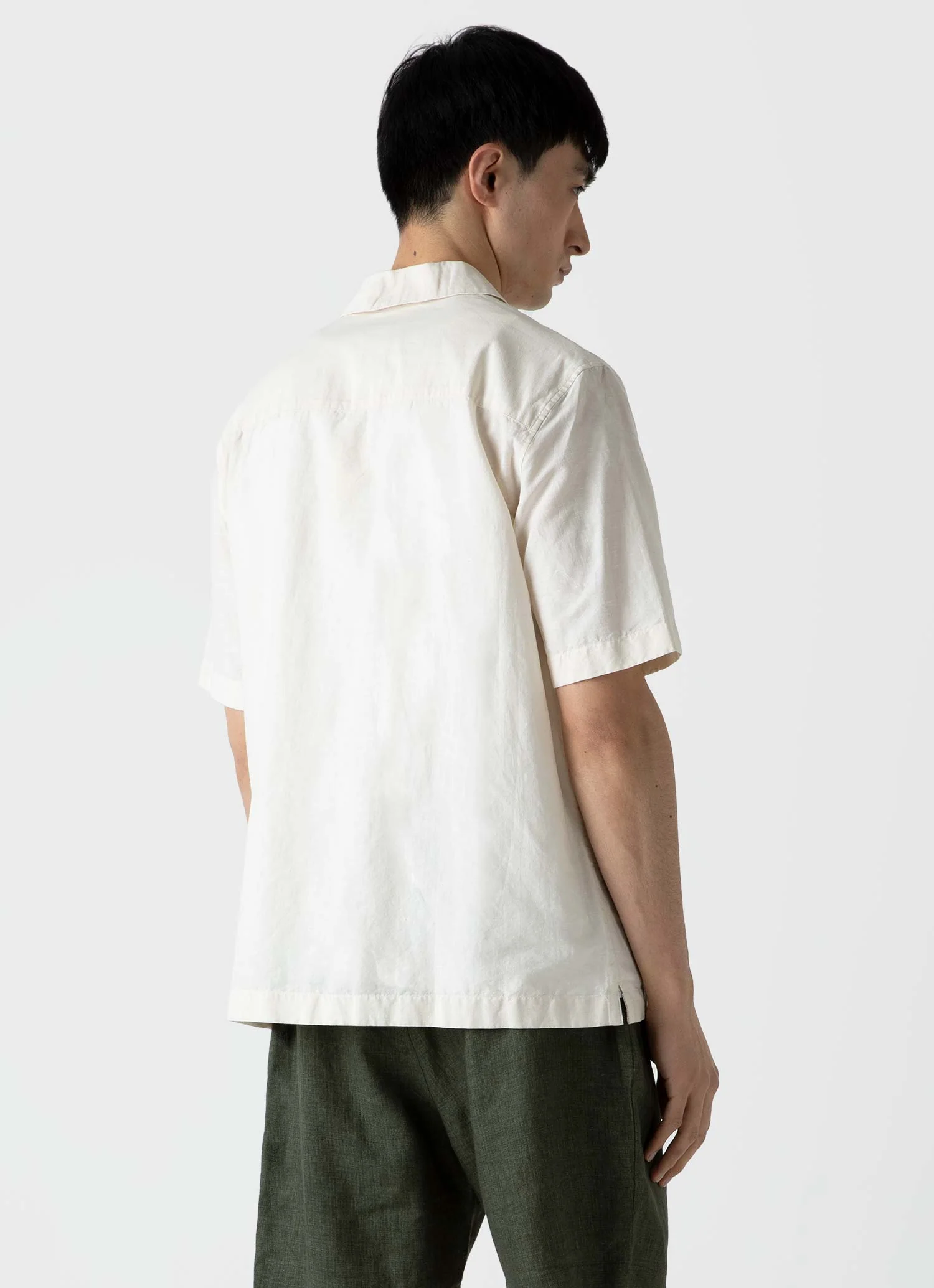 Men's Cotton Linen Shirt in Ecru - Image 4