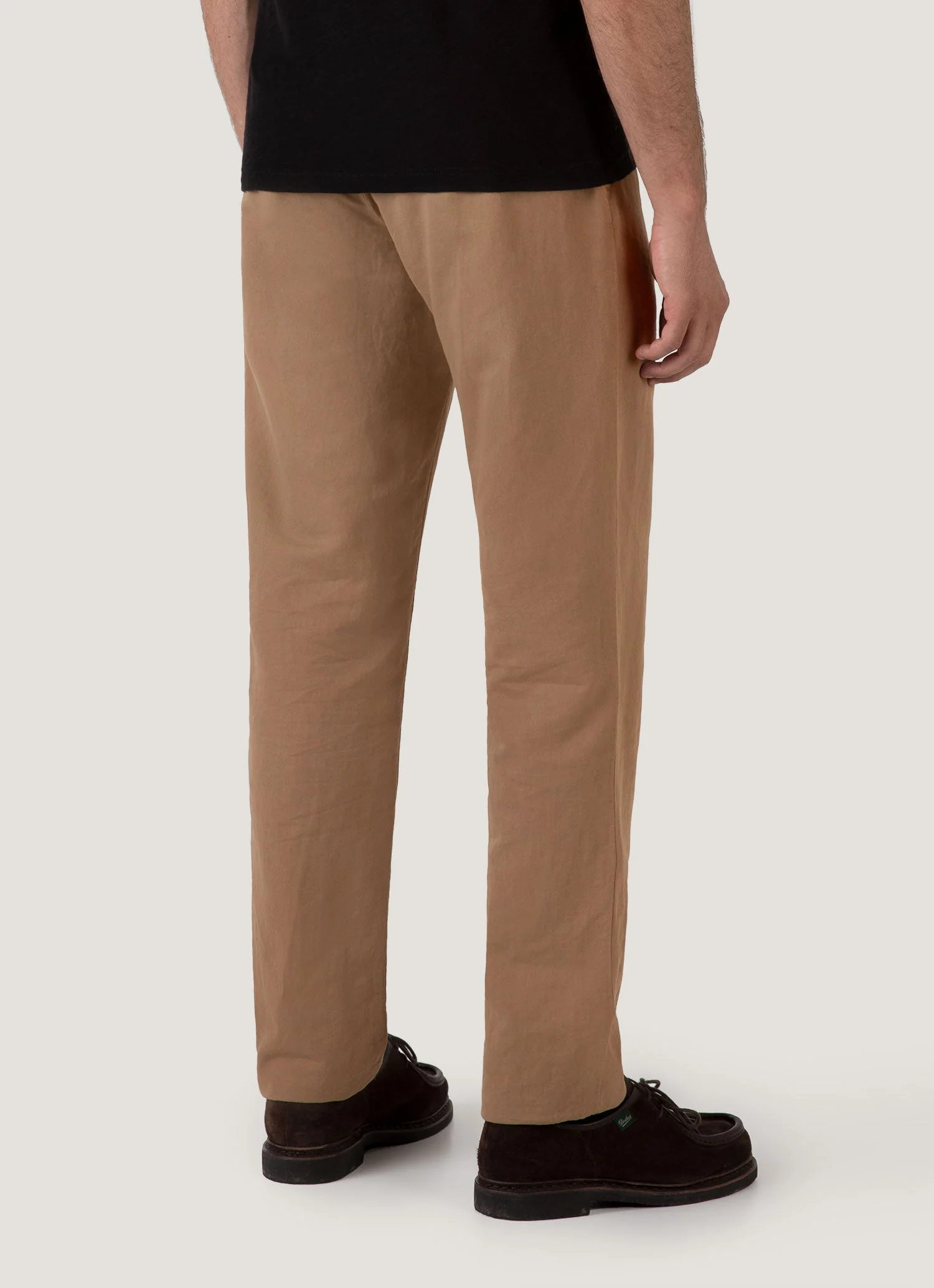 Men's Cotton Linen Trouser in Dark Tan - Image 5