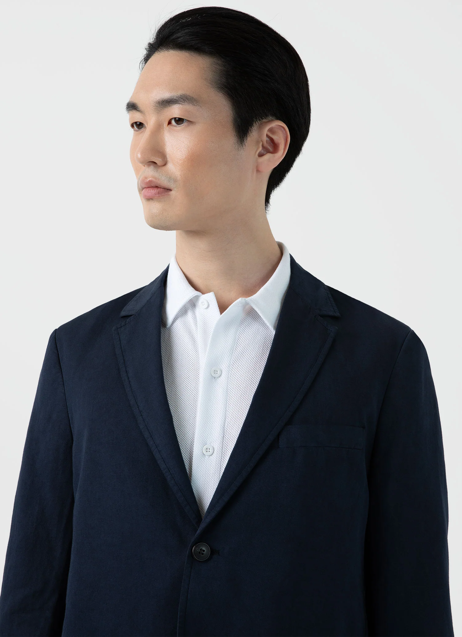 Men's Cotton Linen Unstructured Blazer in Navy - Image 6
