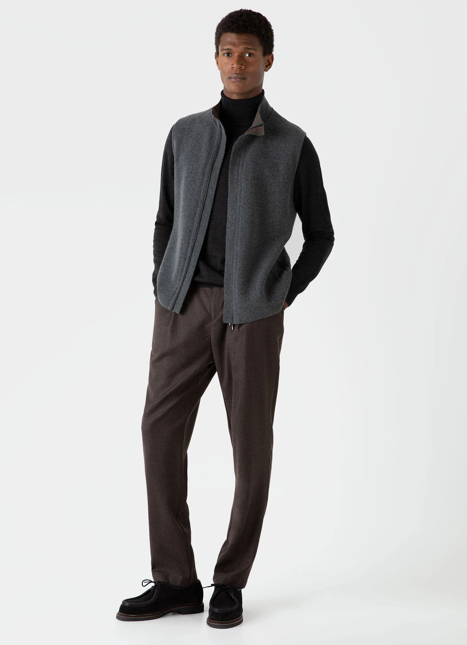 Men's Double Faced Gilet in Charcoal Melange - Image 3