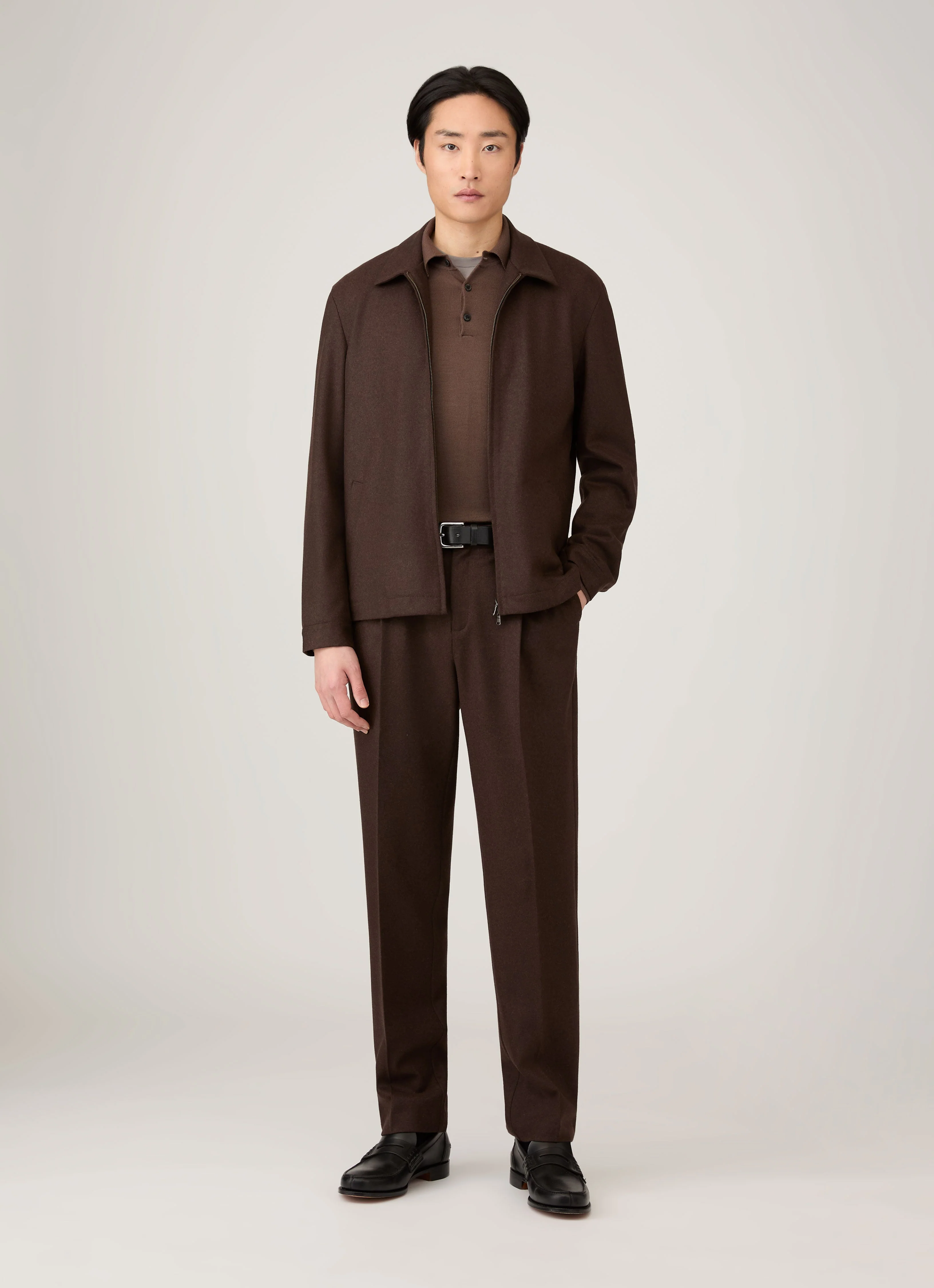 Men's Extra-Fine Merino Knitted Polo Shirt in Bark - Image 3