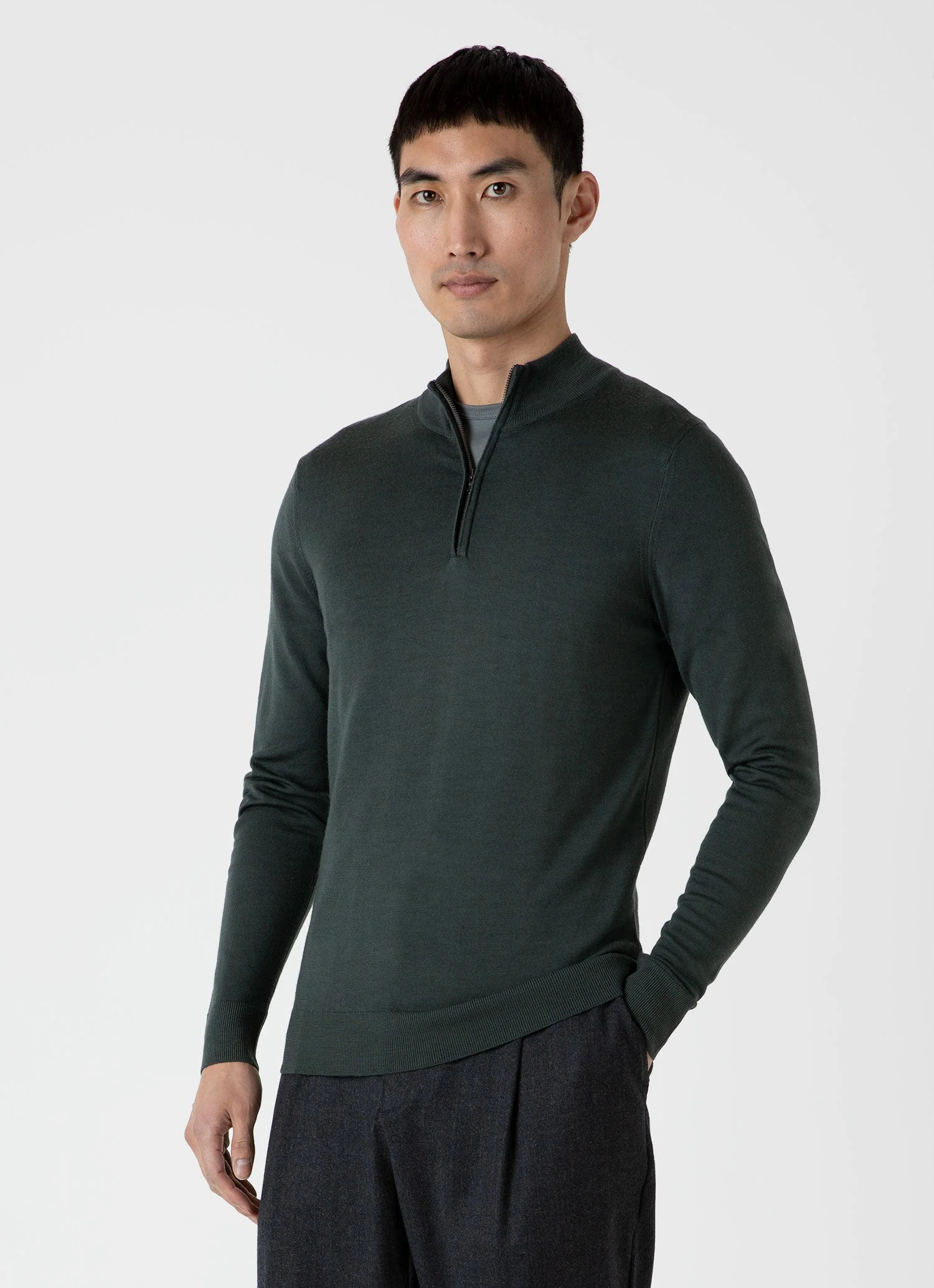 Men's Extra-Fine Merino Zip Neck in Drill Green - Image 2