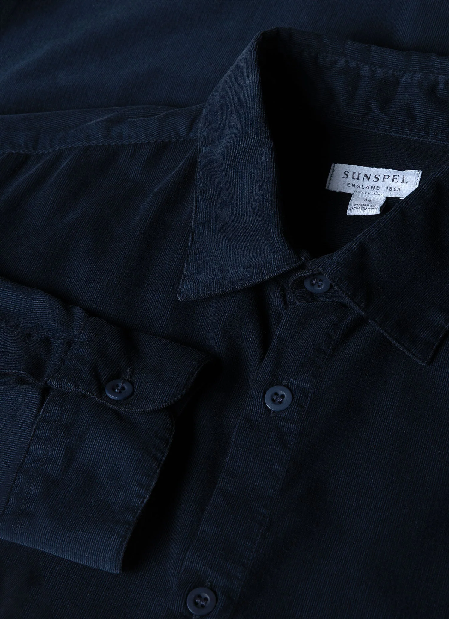 Men's Fine Cord Shirt in Navy - Image 4