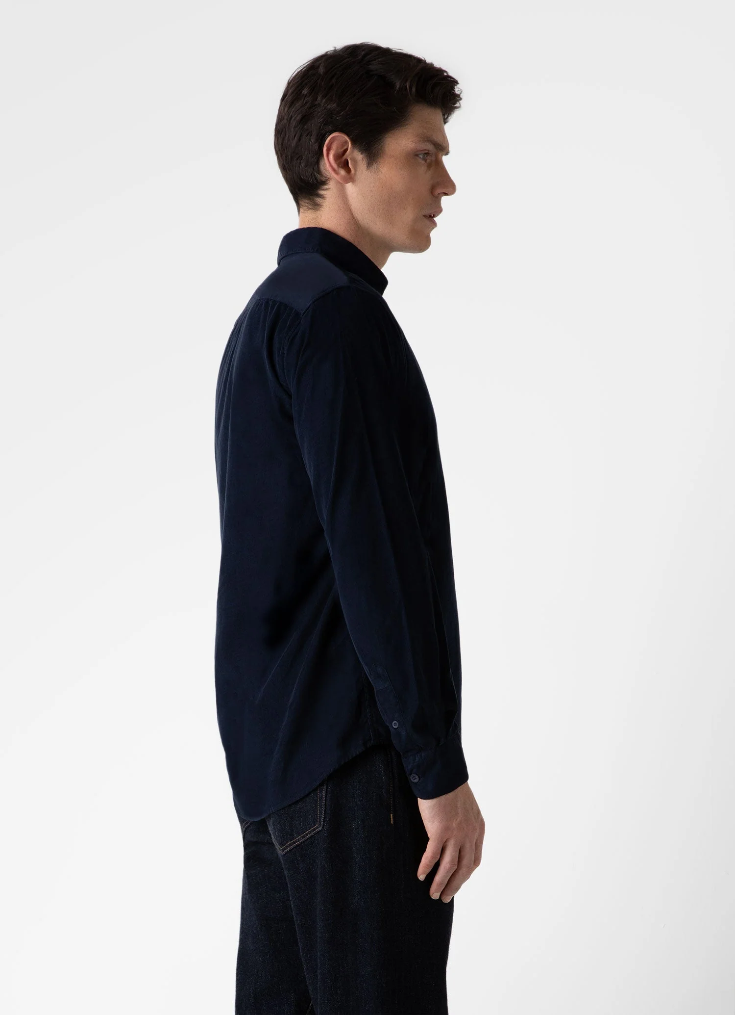 Men's Fine Cord Shirt in Navy - Image 5