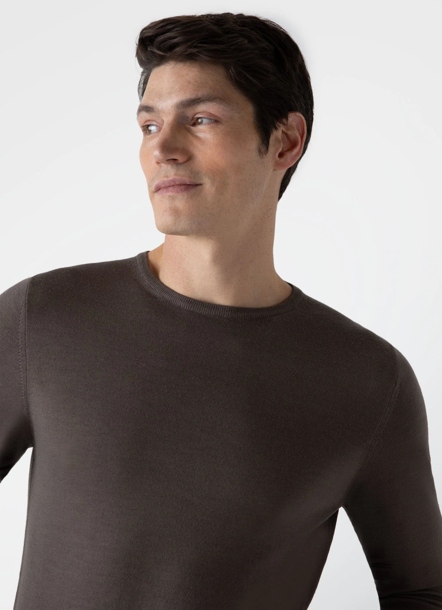 Men's Extra-Fine Merino Crew Neck in Cedar - Image 5