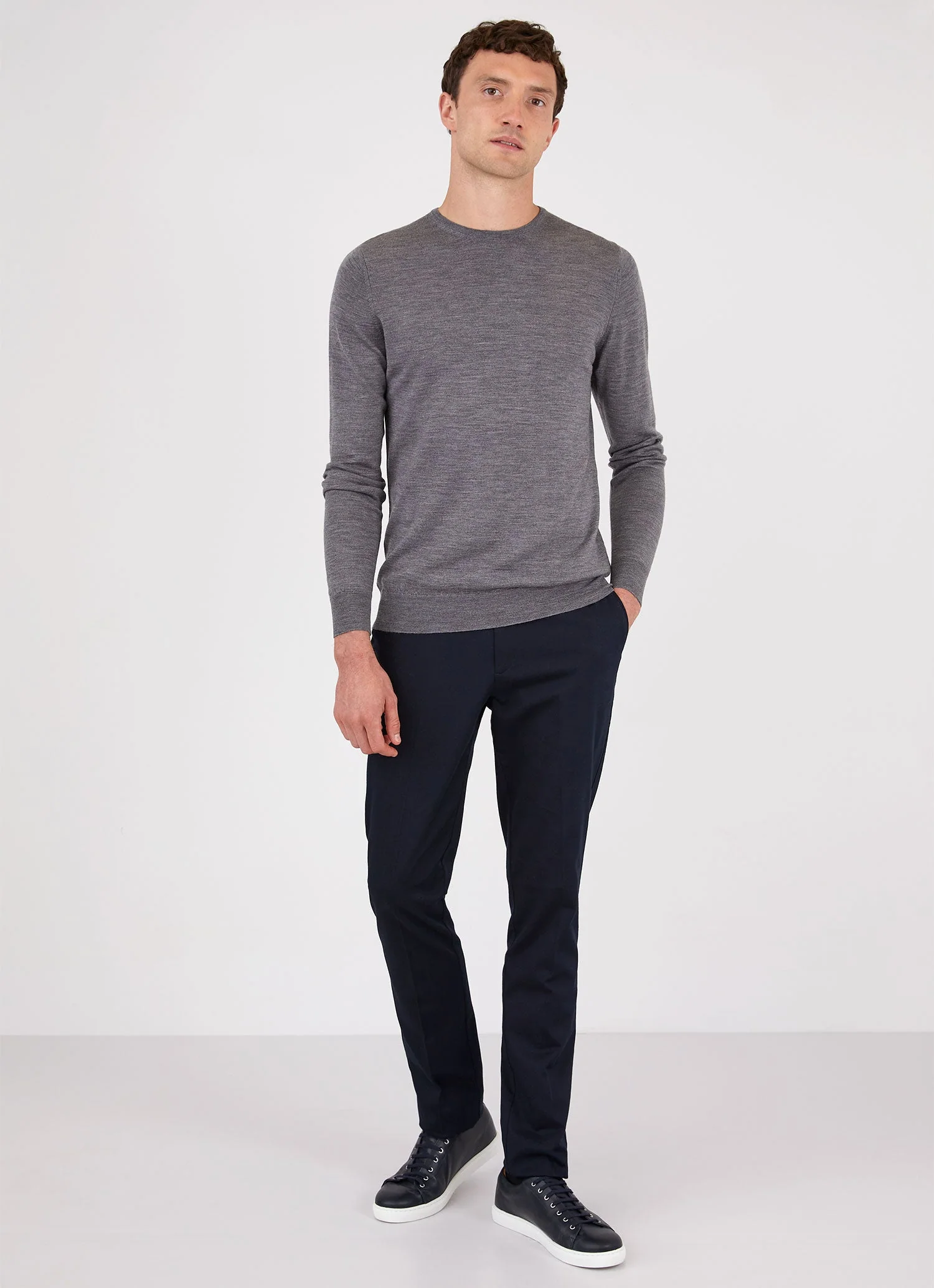 Men's Extra-Fine Merino Crew Neck in Grey Melange - Image 3