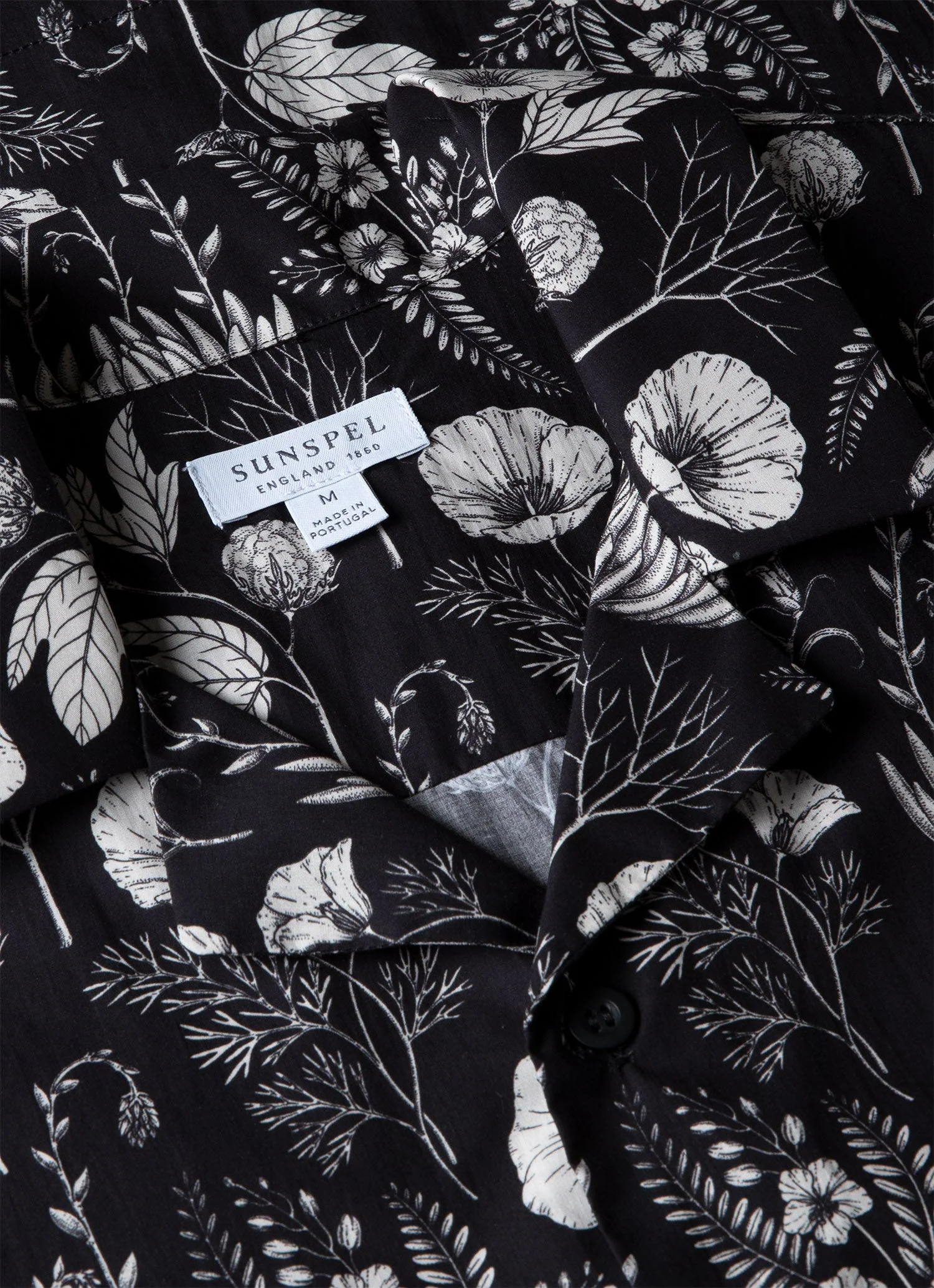 Men's Leaf Print Camp Collar Shirt in Black - Image 4