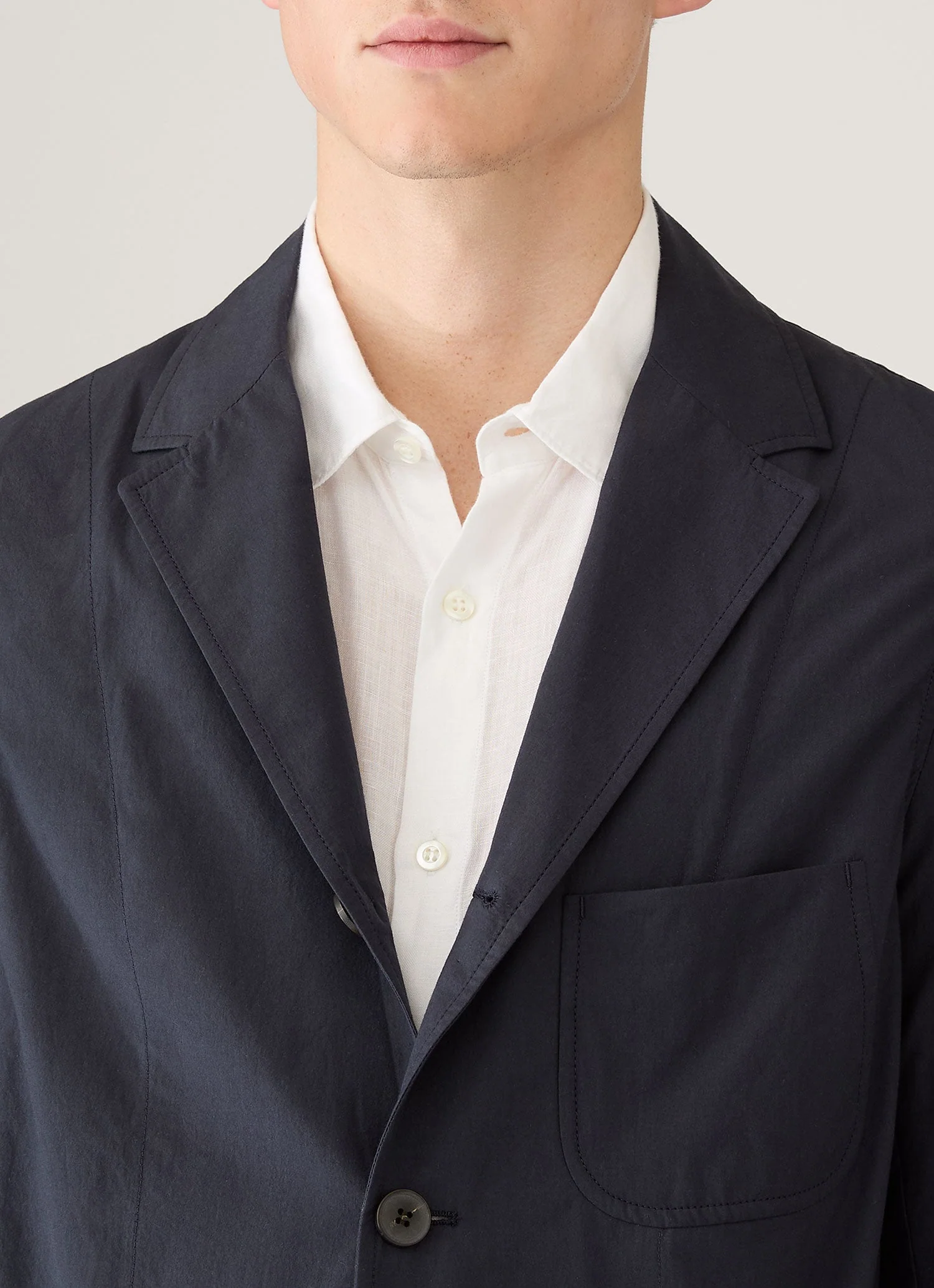 Men's Lightweight Cotton Poplin Blazer in Navy - Image 6