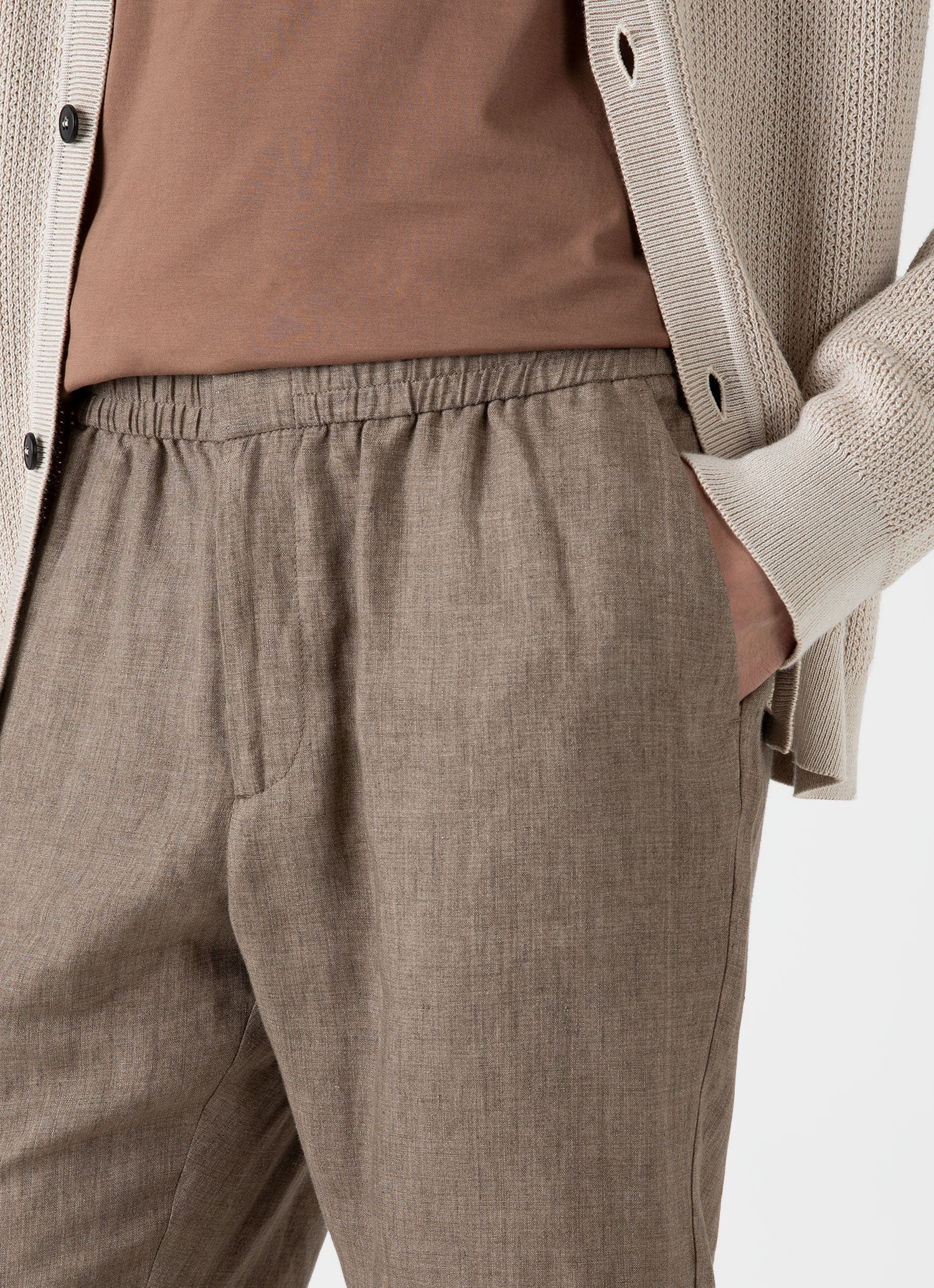 Men's Linen Drawstring Trouser in Dark Sand - Image 5