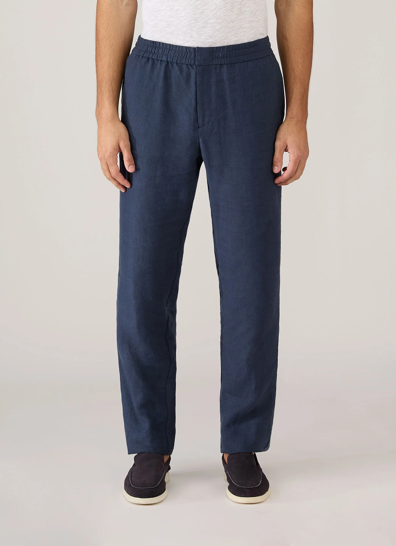 Men's Linen Drawstring Trouser in Light Navy - Image 2