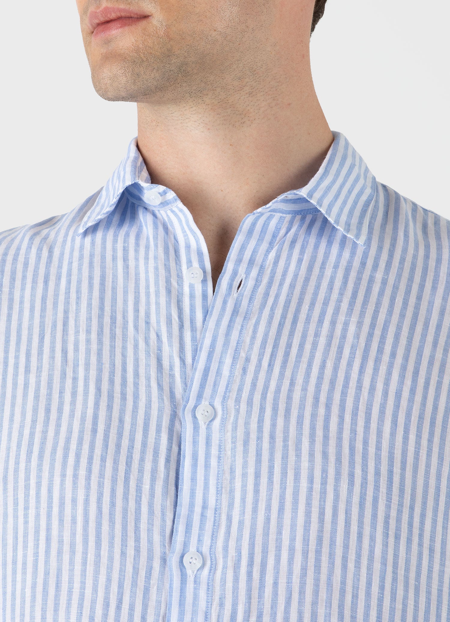 Men's Linen Shirt in Mid Blue/White - Image 6