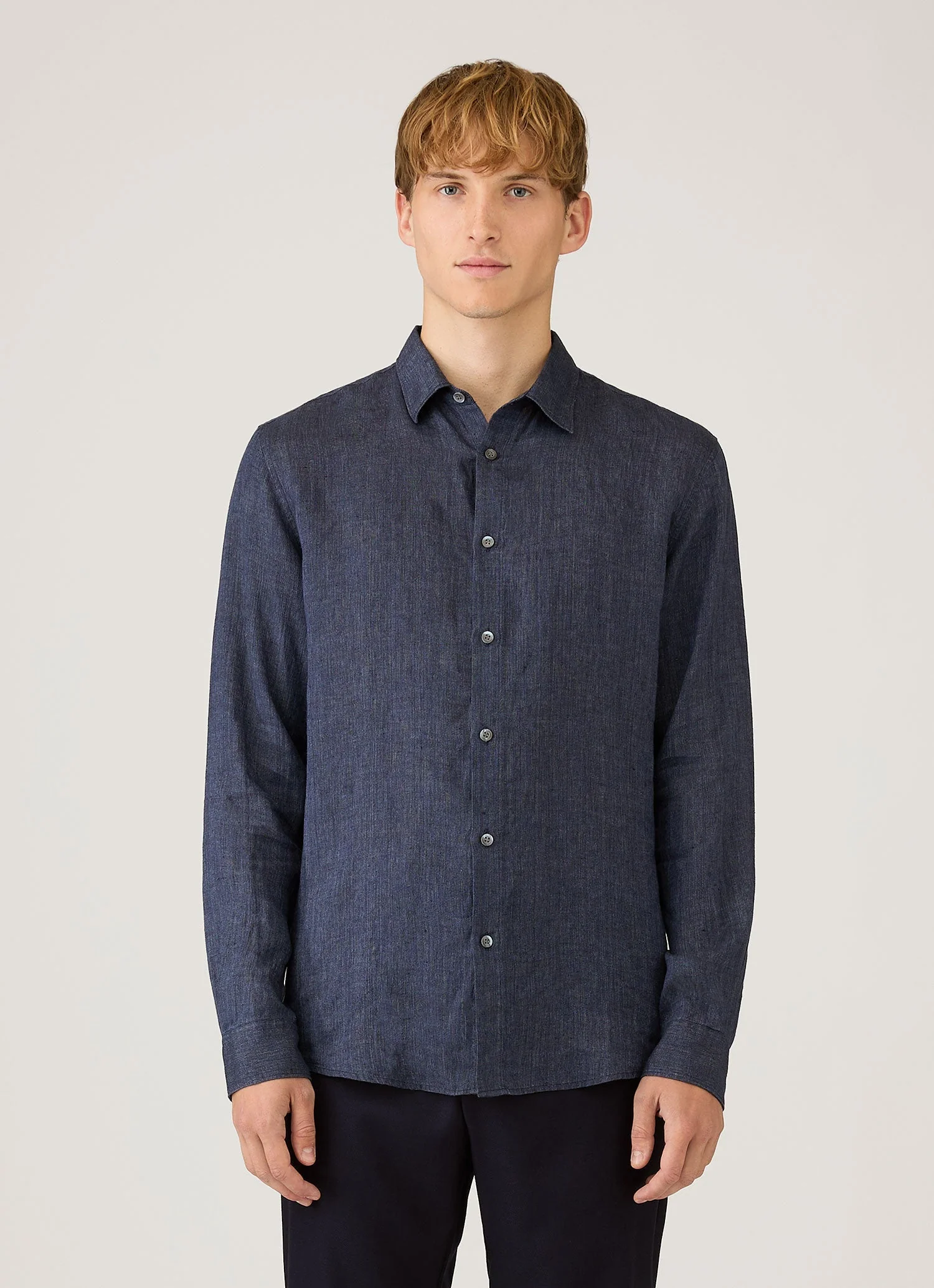 Men's Linen Shirt in Navy Melange - Image 2