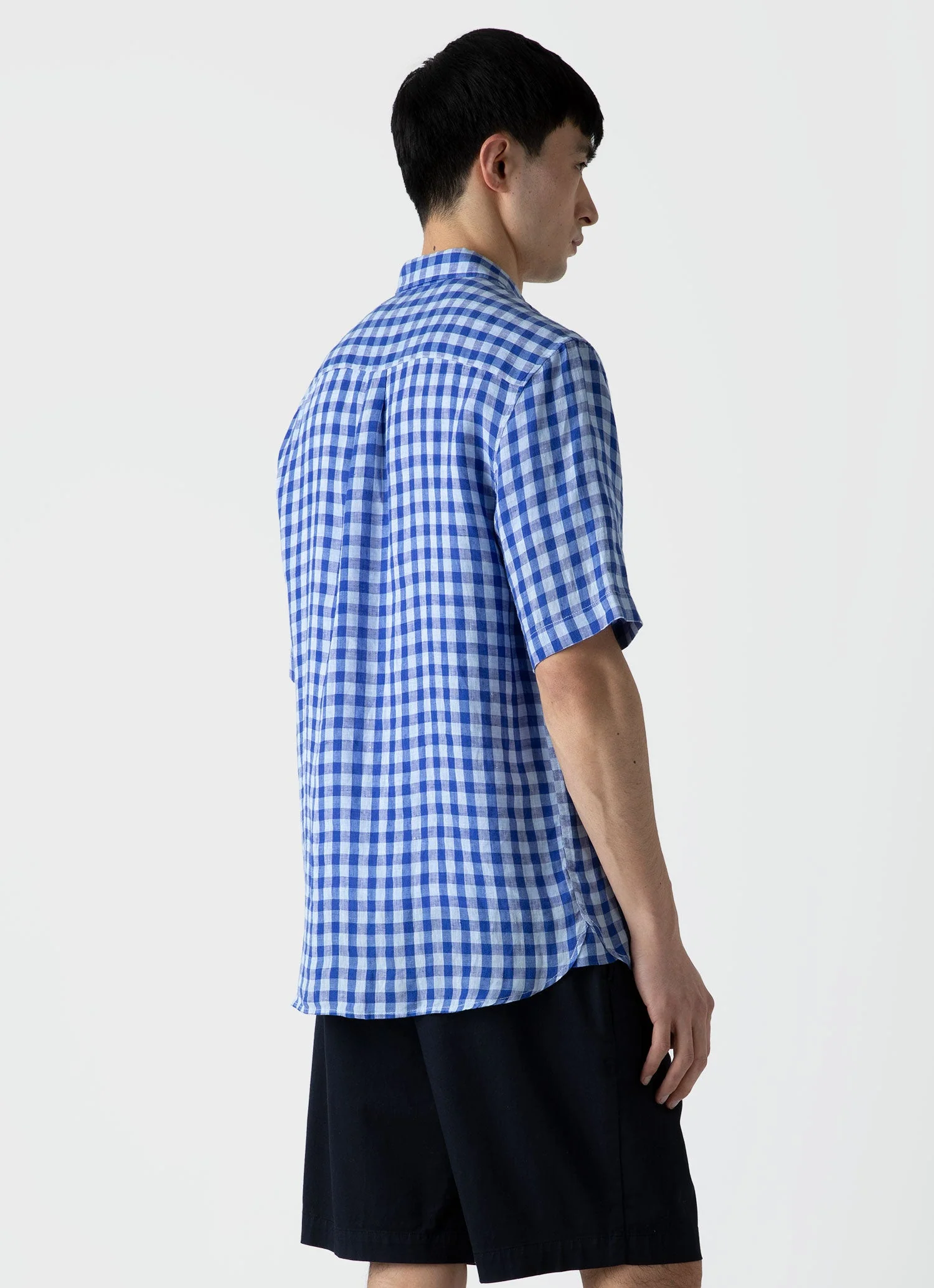 Men's Short Sleeve Linen Shirt in Blue Gingham - Image 4