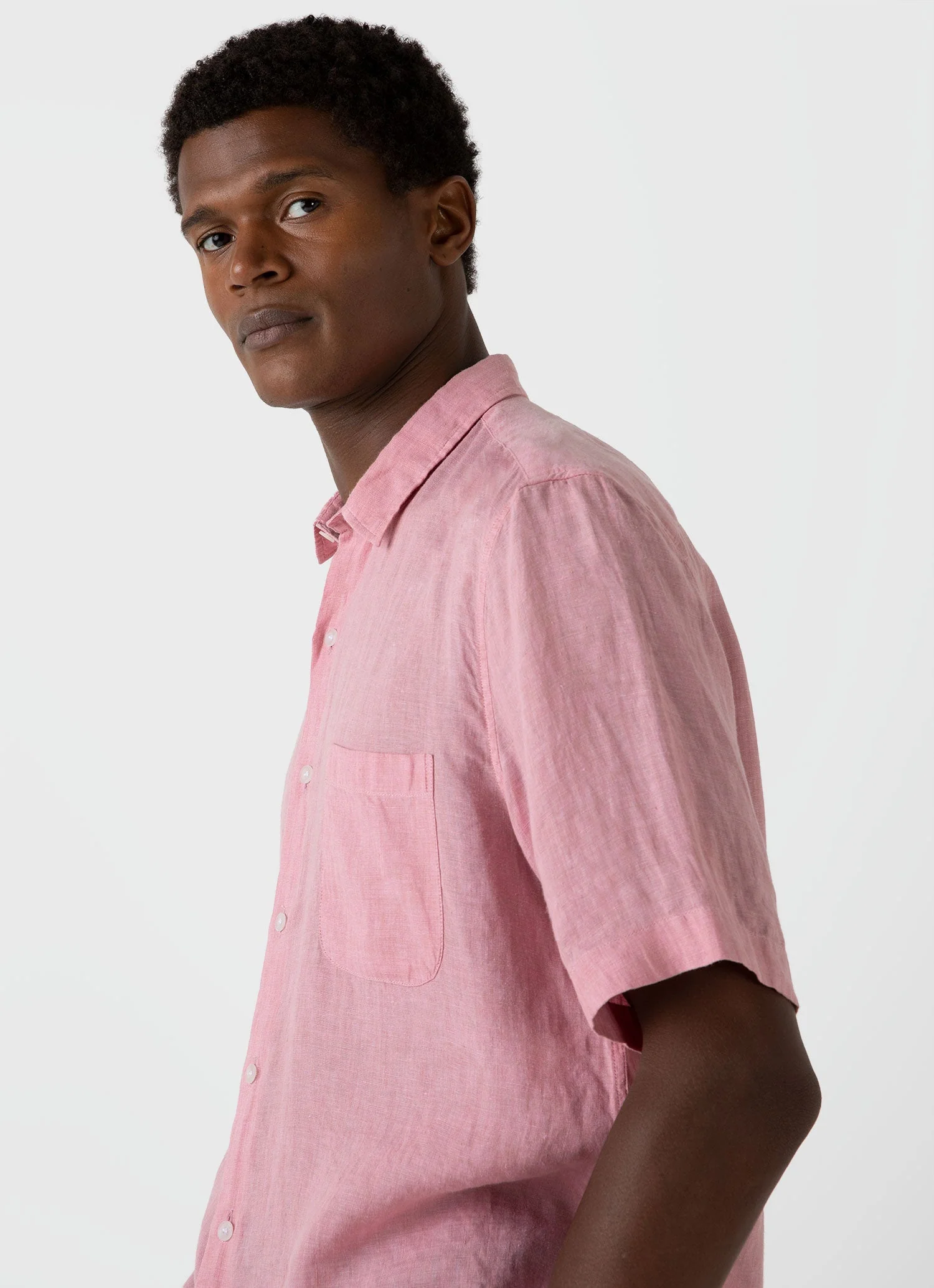 Men's Short Sleeve Linen Shirt in Shell Pink - Image 5