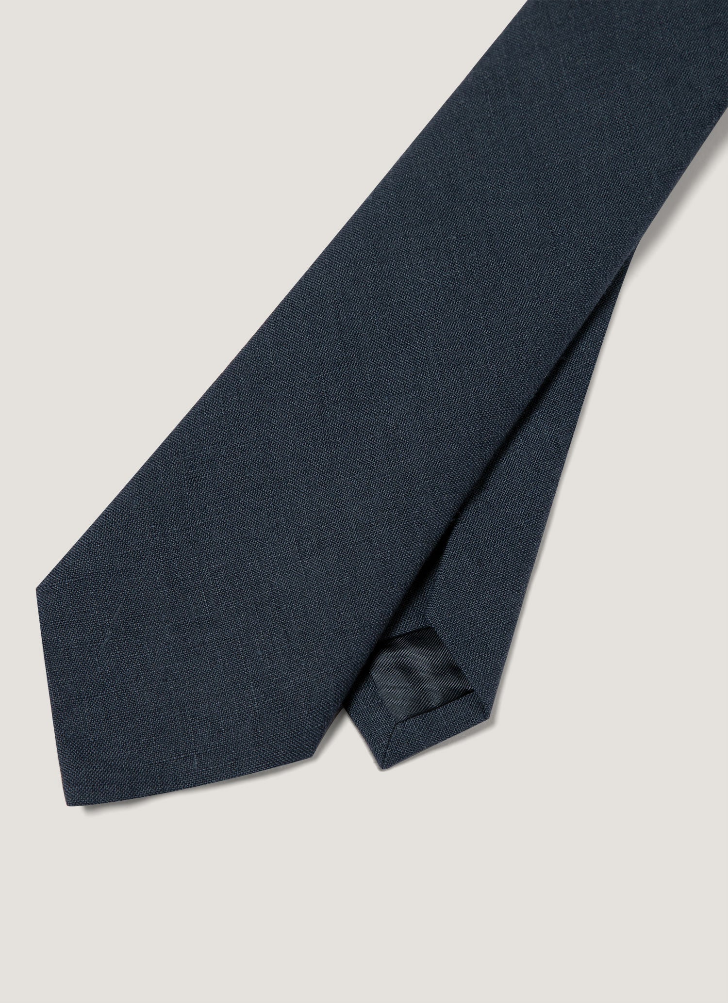 Men's Linen Tie in Light Navy - Image 2