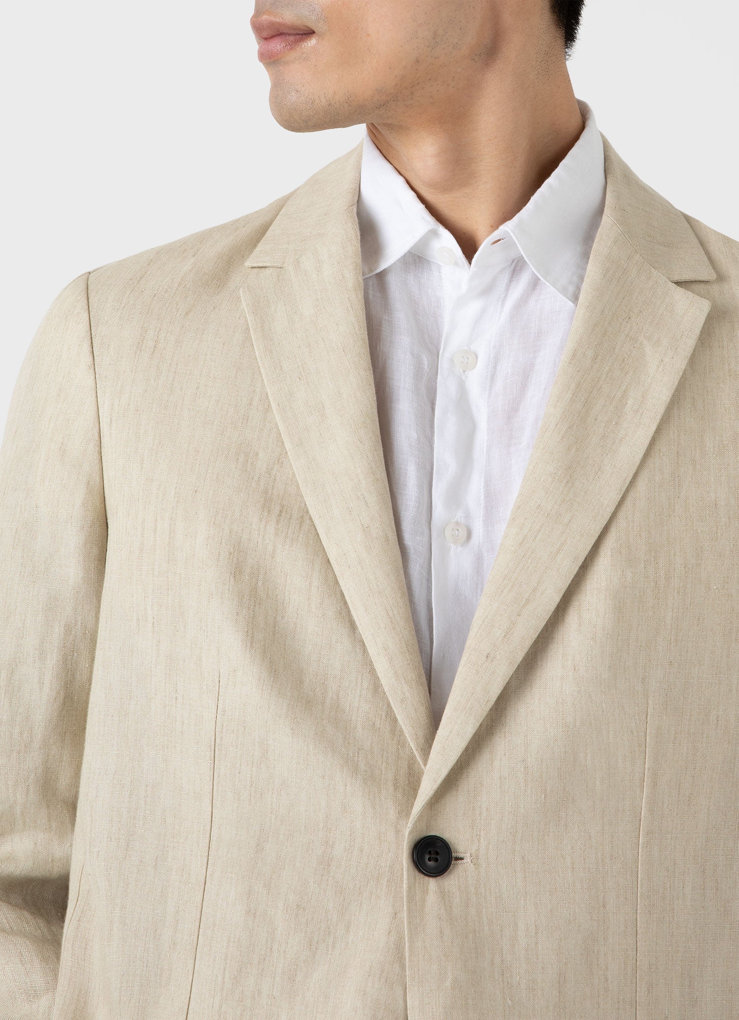 Men's Linen Unstructured Blazer in Light Sand - Image 6