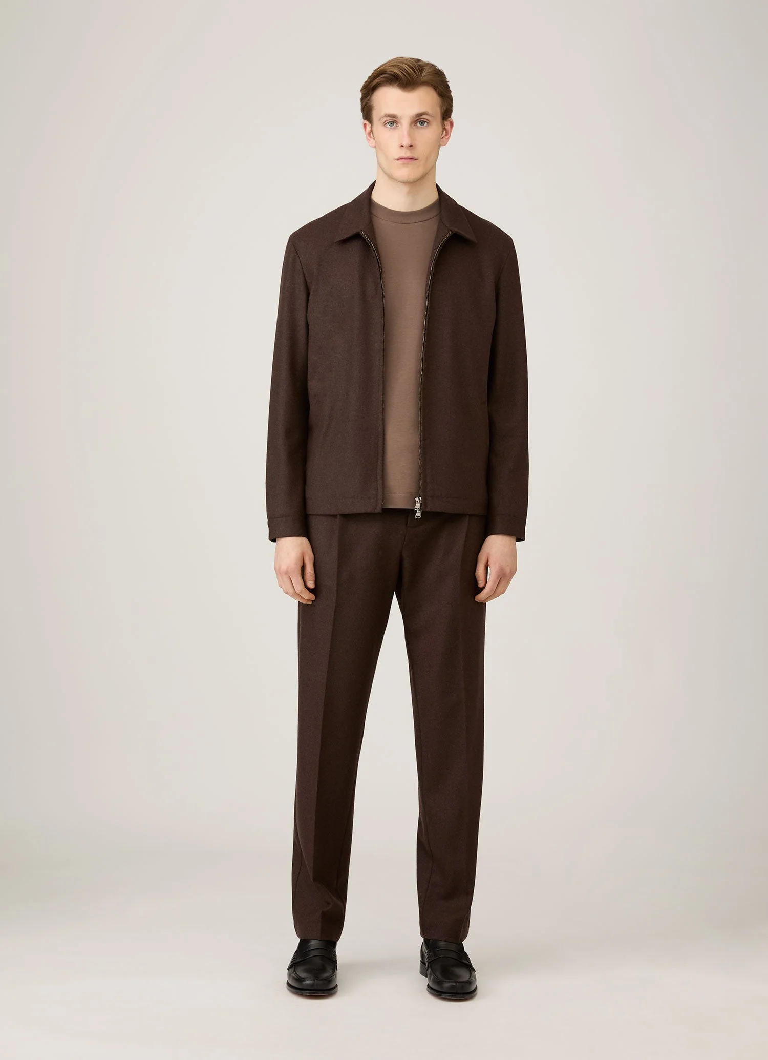 Men's Long Sleeve Heavyweight T-shirt in Bark - Image 3