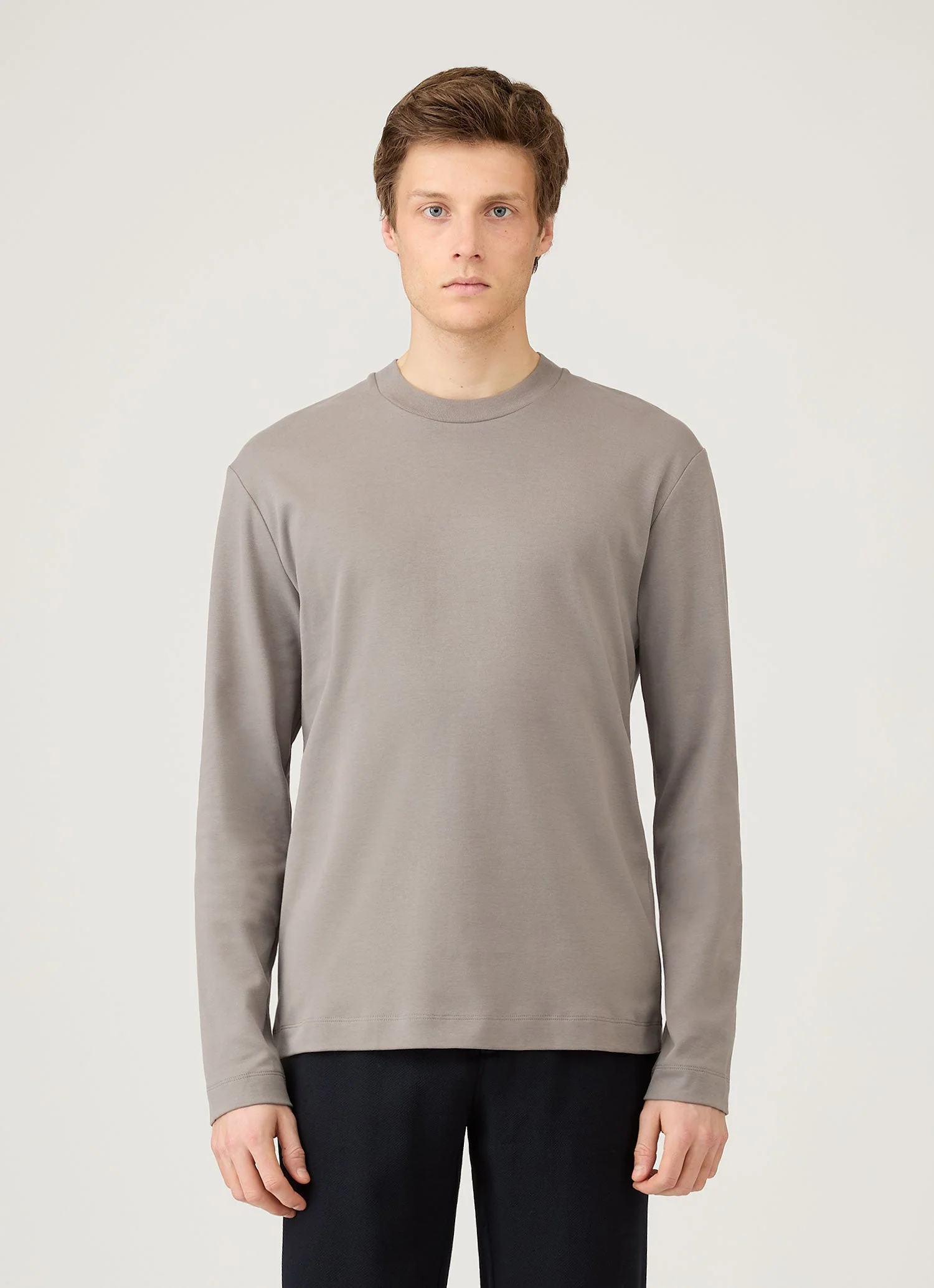 Men's Long Sleeve Heavyweight T-shirt in Iron Grey - Image 2