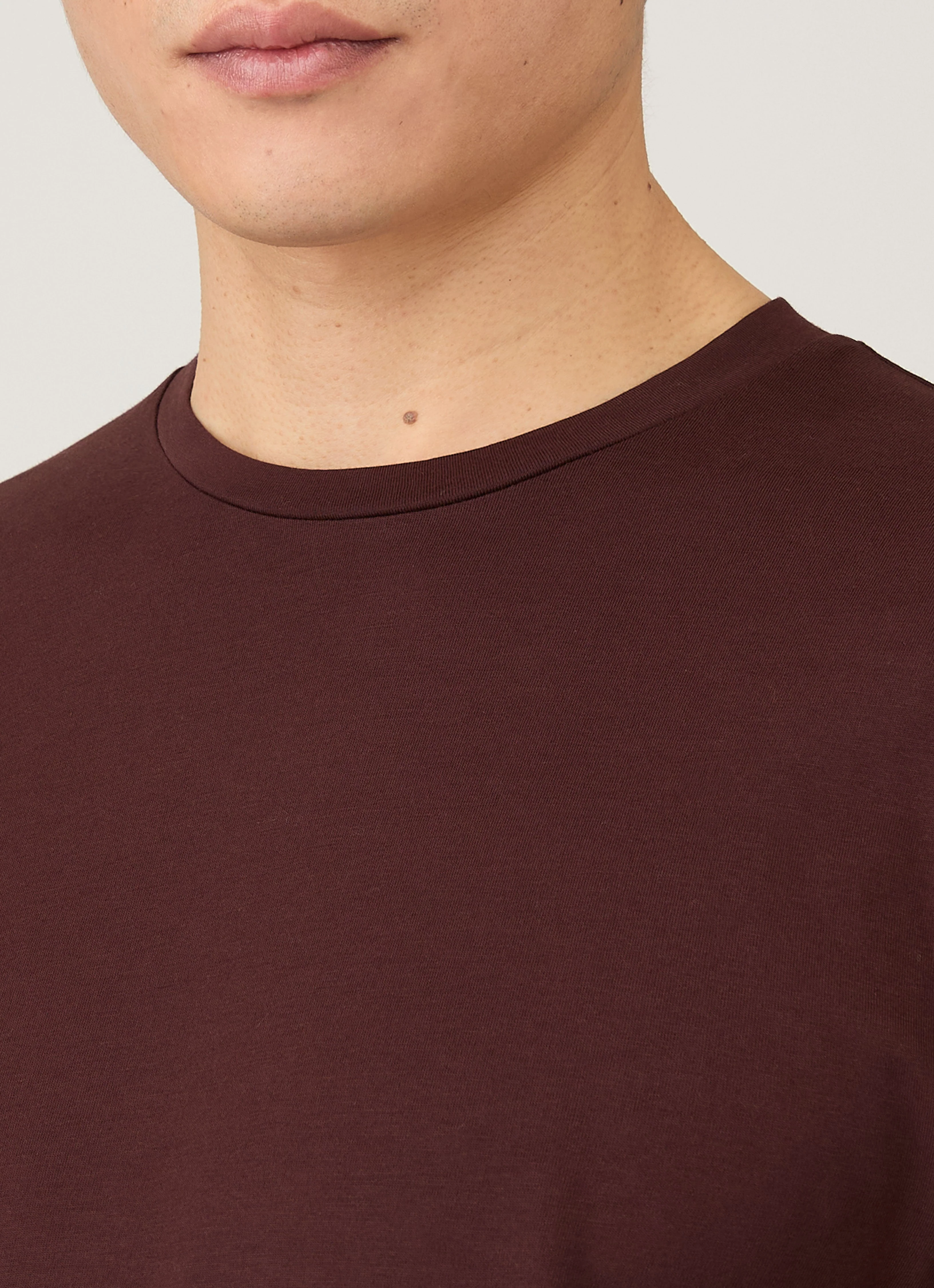 Men's Long Sleeve Riviera Midweight T-shirt in Bakelite - Image 6