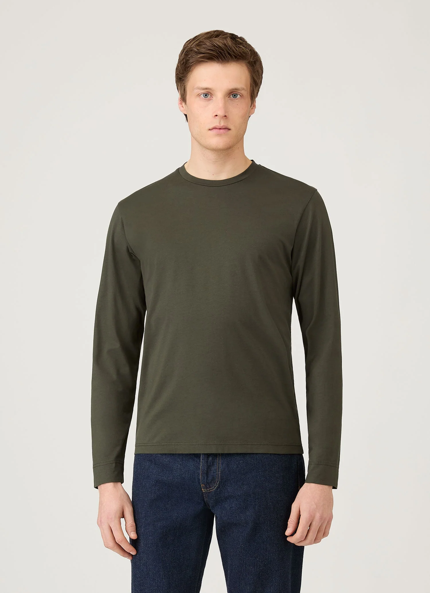 Men's Long Sleeve Riviera Midweight T-shirt in Dark Green - Image 2