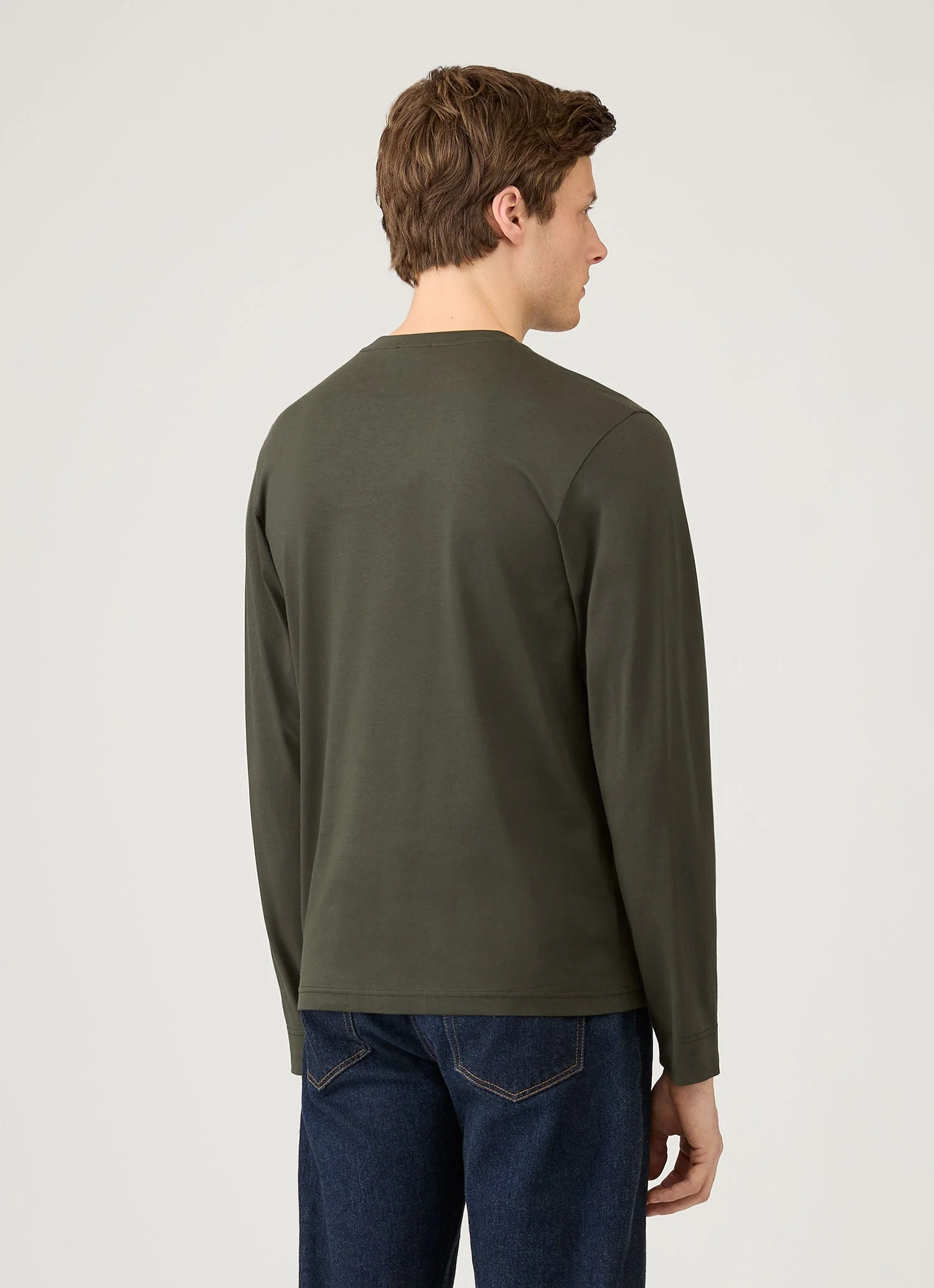 Men's Long Sleeve Riviera Midweight T-shirt in Dark Green - Image 5