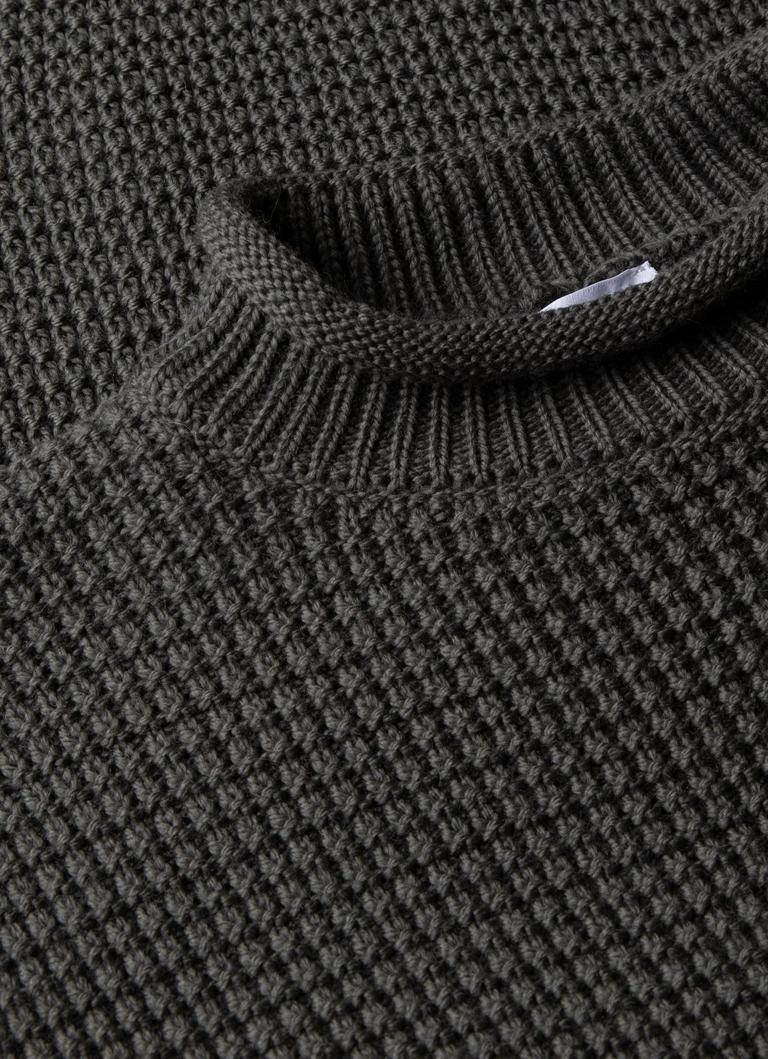 Men's Merino Fisherman Jumper in Khaki - Image 4