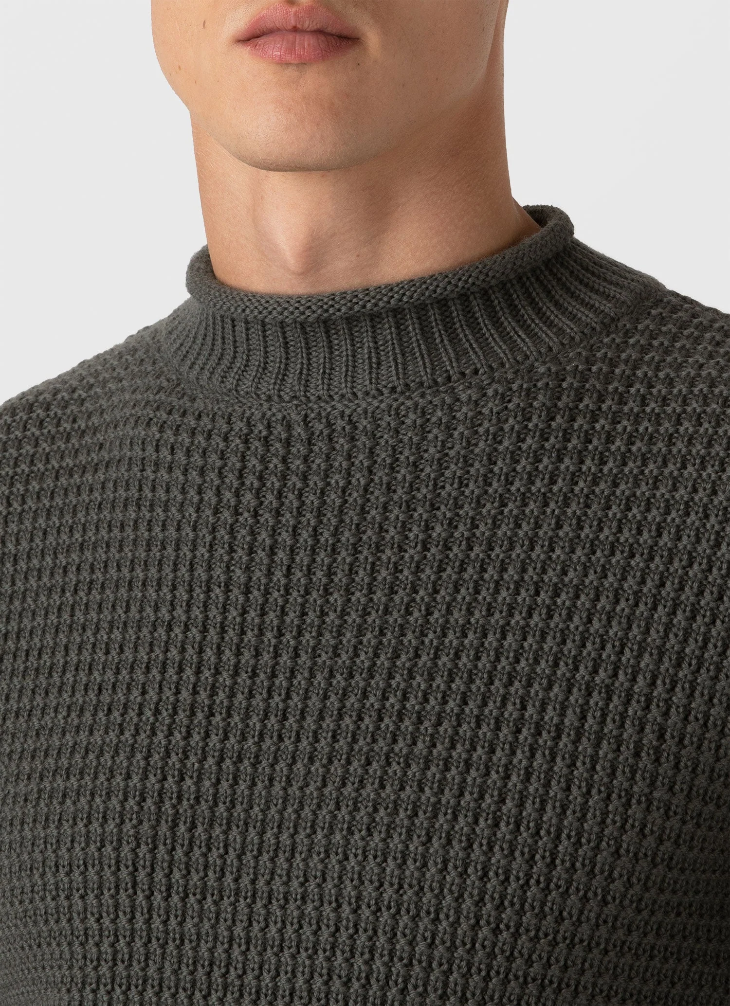 Men's Merino Fisherman Jumper in Khaki - Image 6