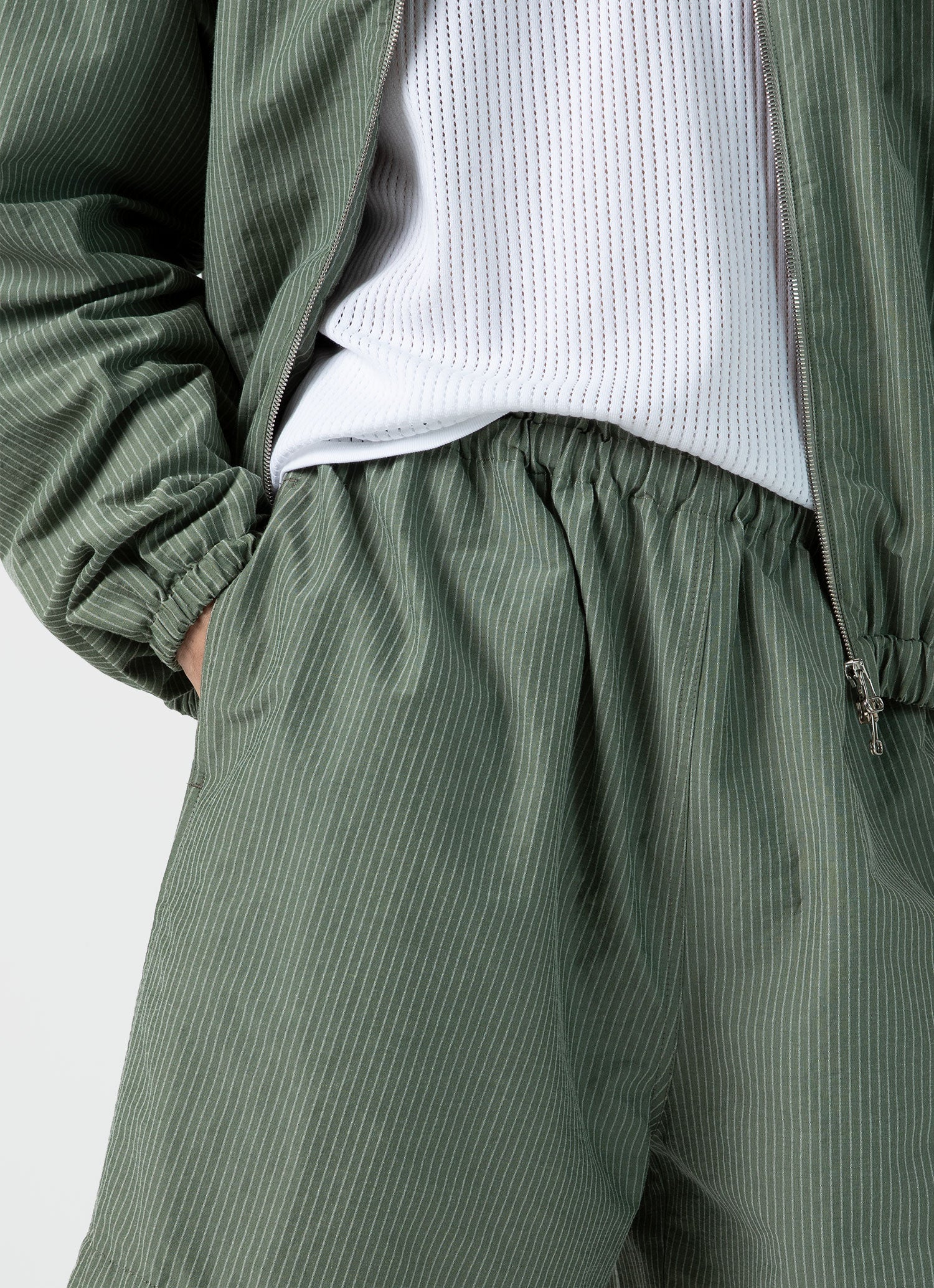 Men's Sunspel x Nigel Cabourn Ripstop Army Short in Army Green - Image 6