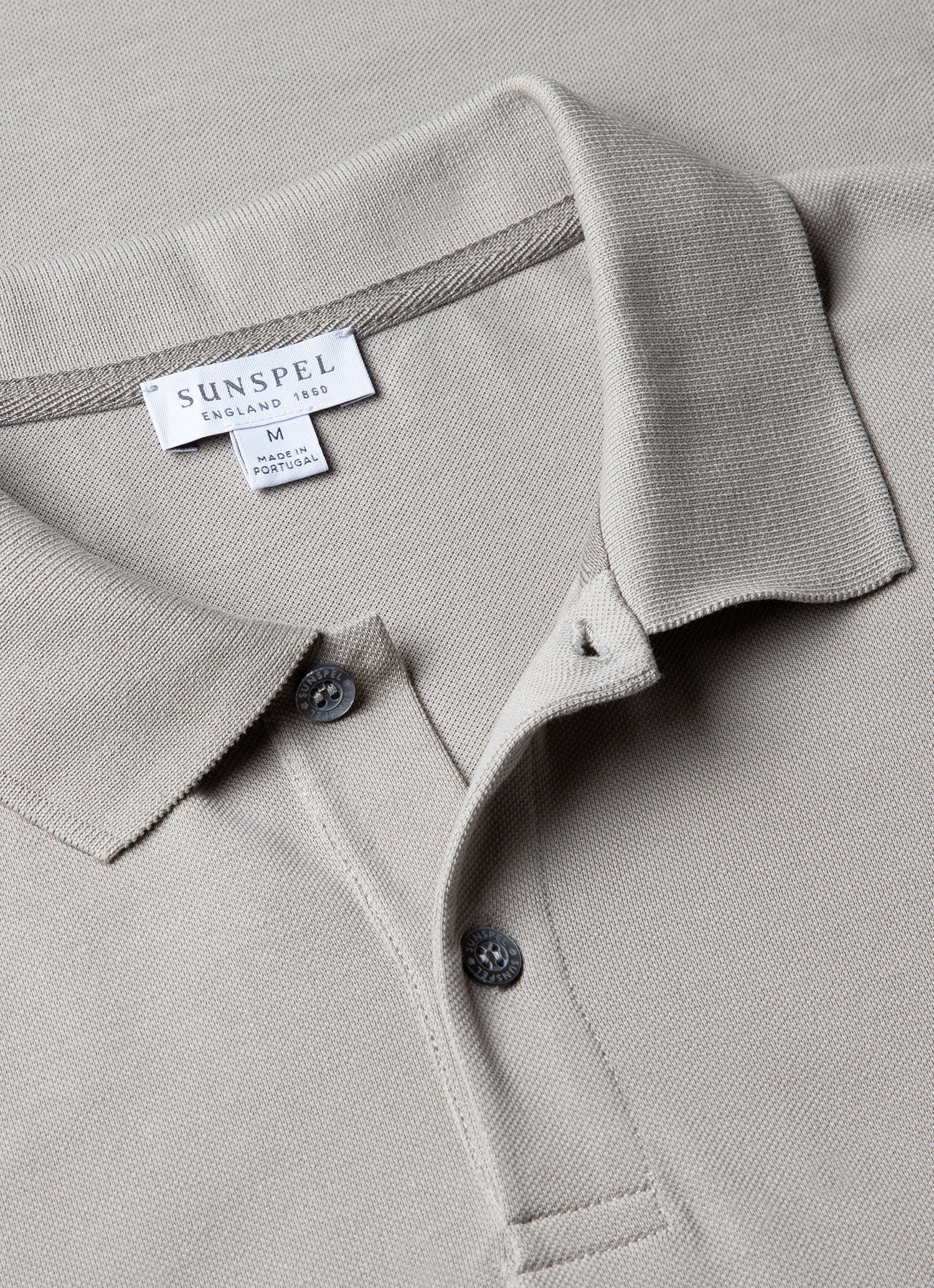 Men's Piqué Polo Shirt in Mid Grey - Image 4