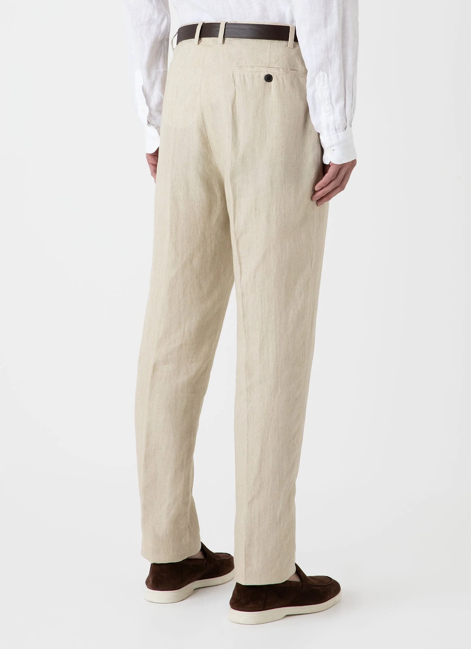 Men's Pleated Linen Trouser in Light Sand - Image 5