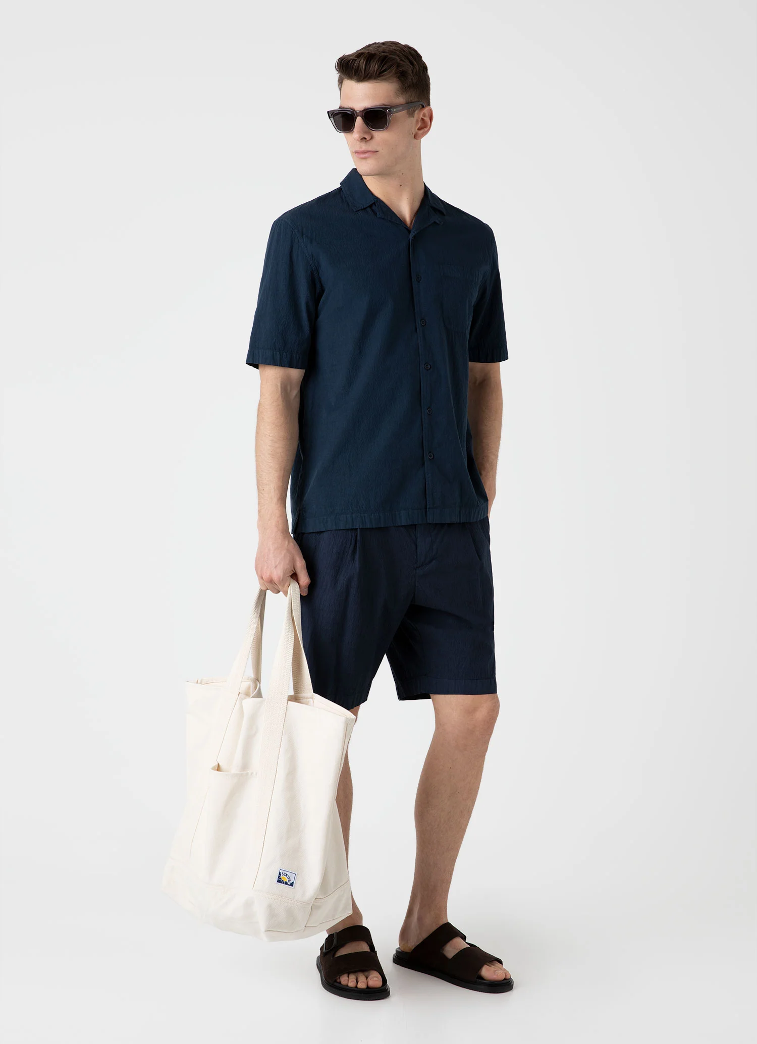 Men's Pleated Seersucker Short in Navy - Image 2