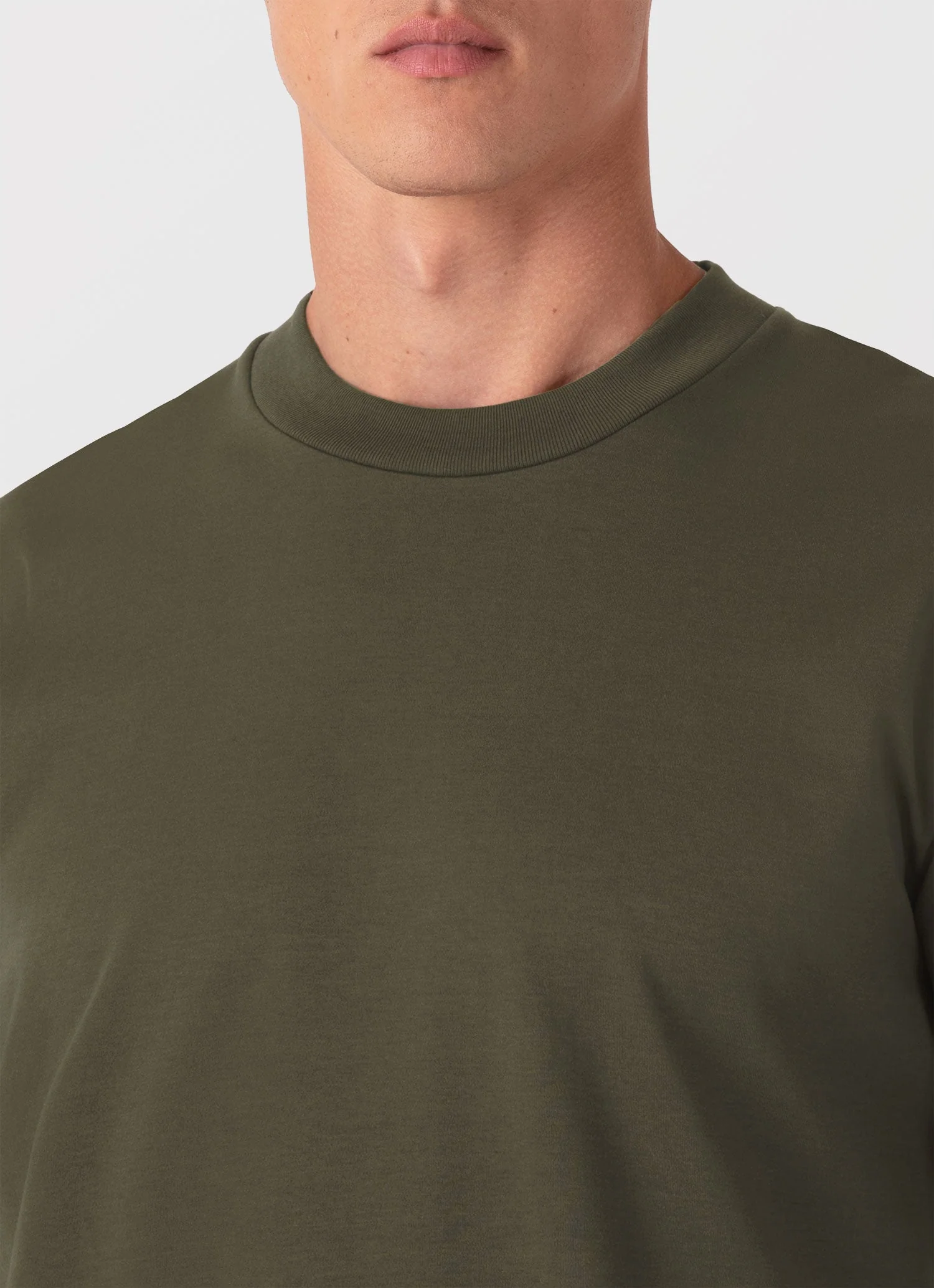 Men's Relaxed Fit Heavyweight T-shirt in Khaki - Image 6