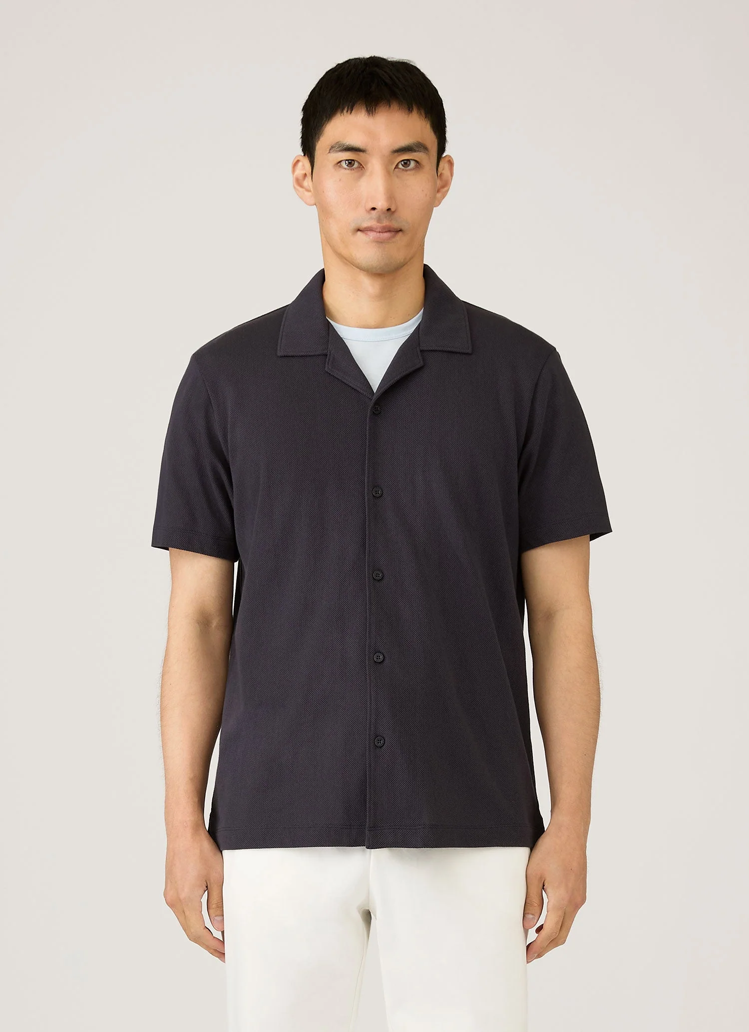 Men's Riviera Camp Collar Shirt in Navy - Image 2